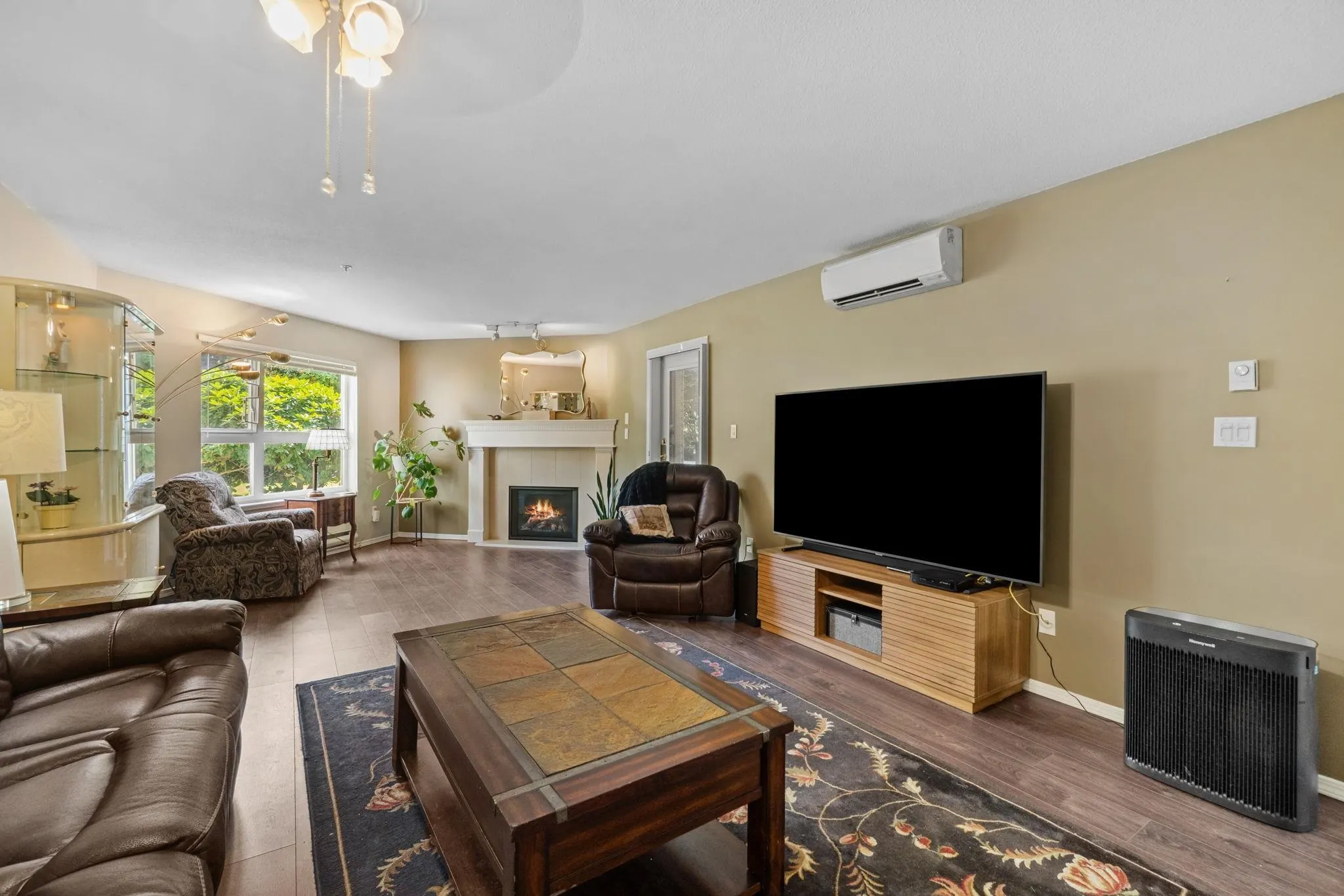 106 3172 Gladwin Road