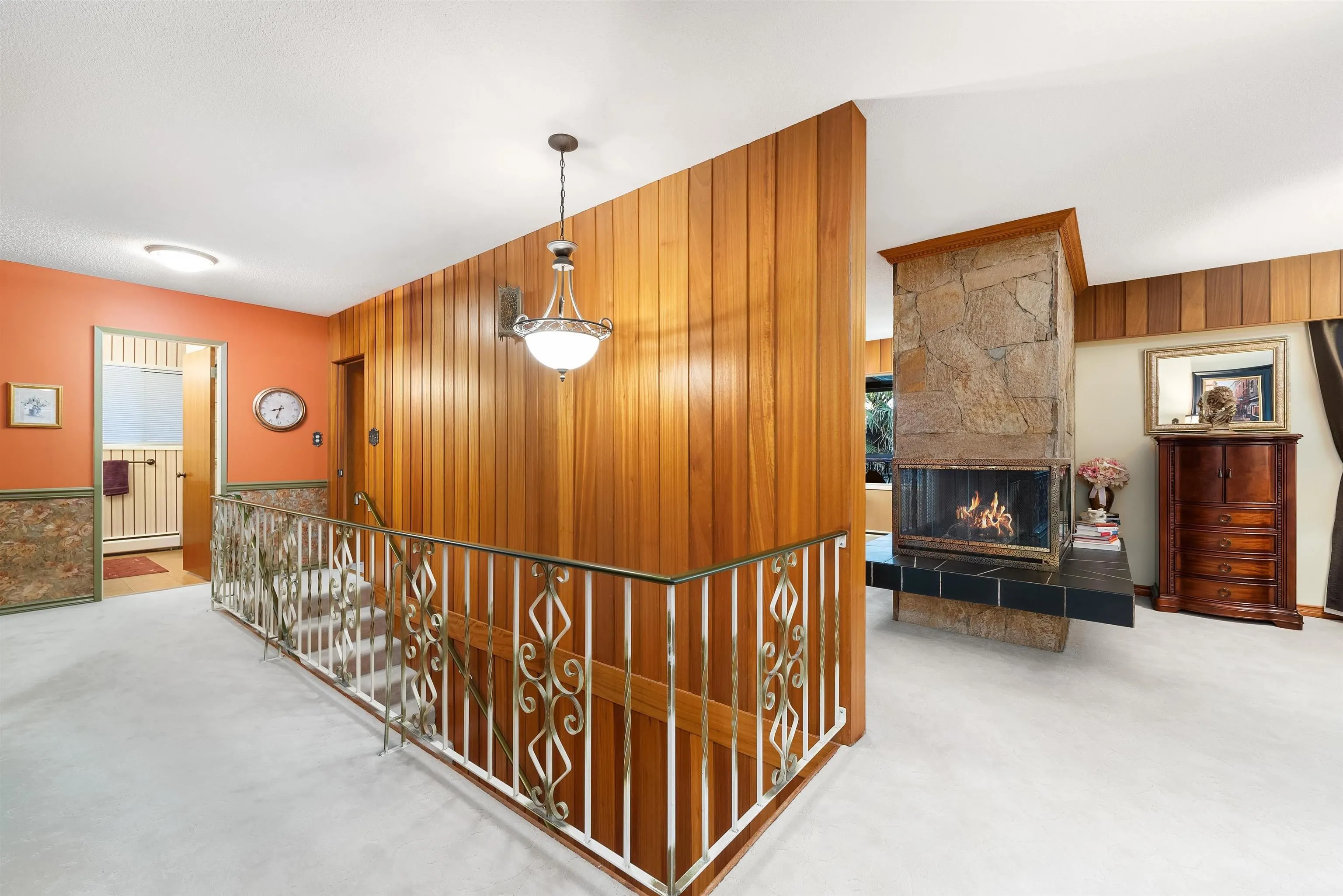 140 E 8th Avenue