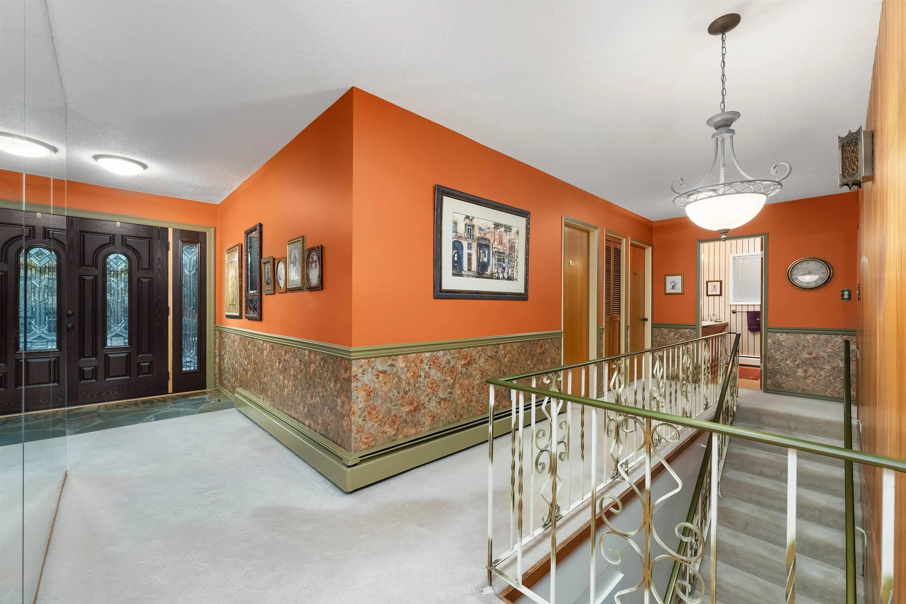 140 E 8th Avenue