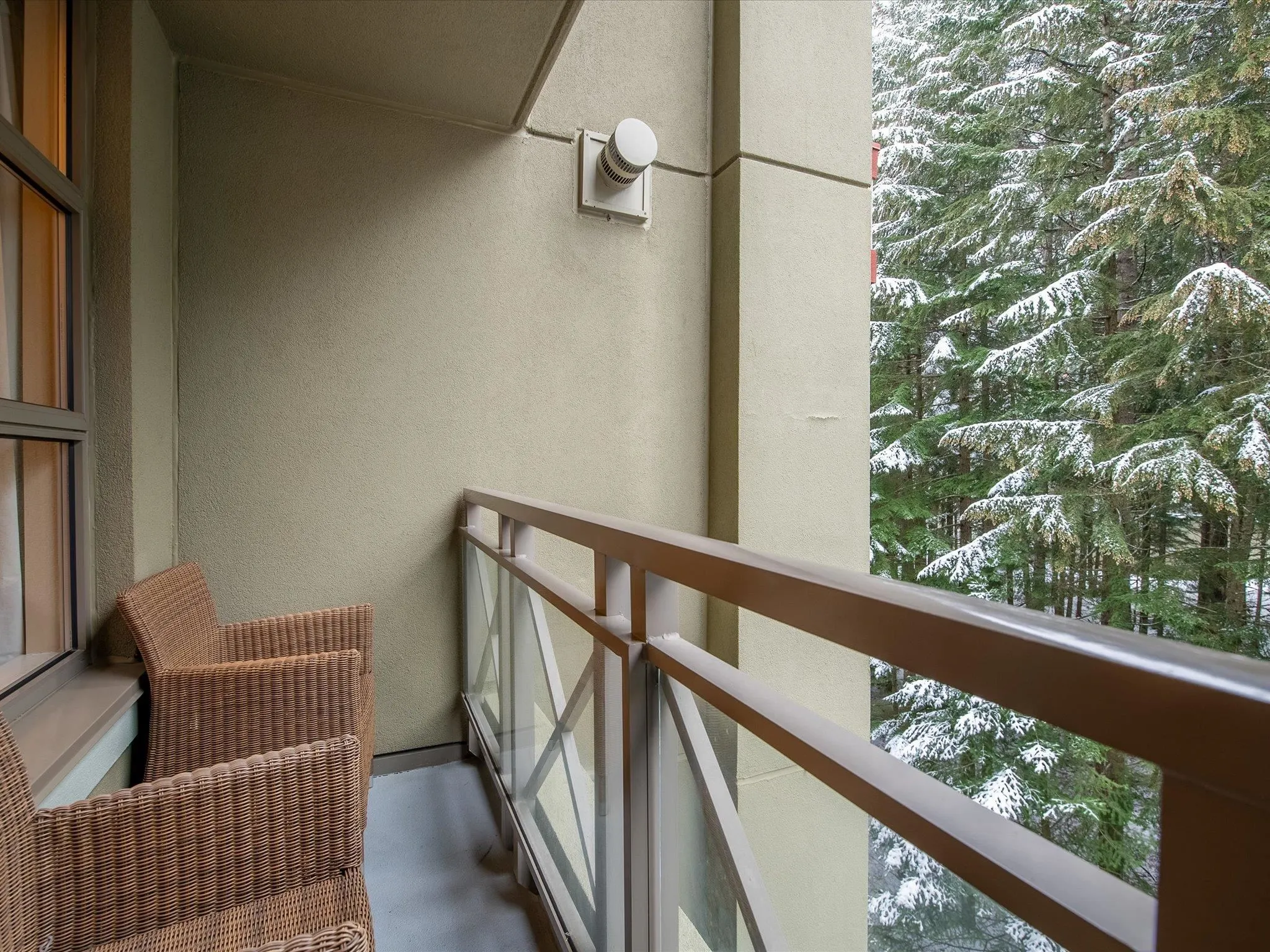 769 4090 Whistler Way