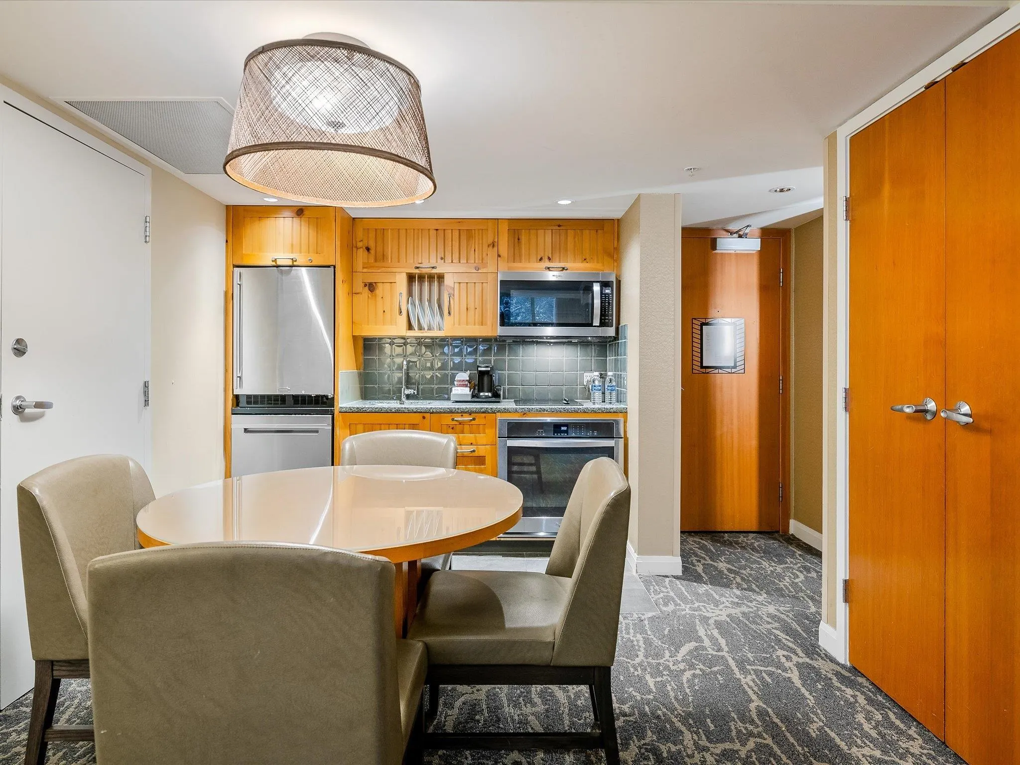 769 4090 Whistler Way