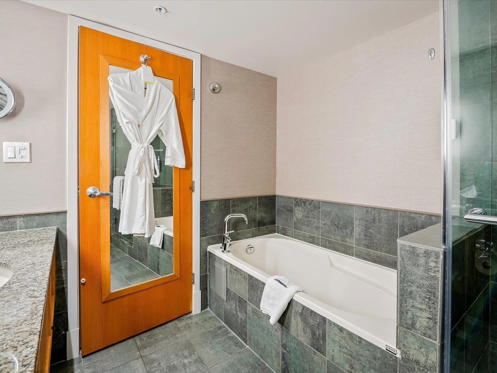 769 4090 Whistler Way