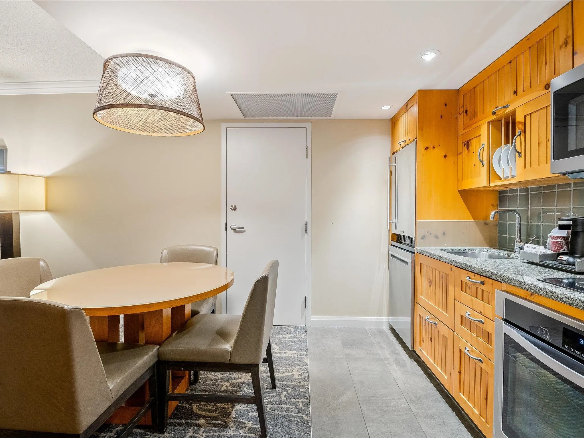 769 4090 Whistler Way
