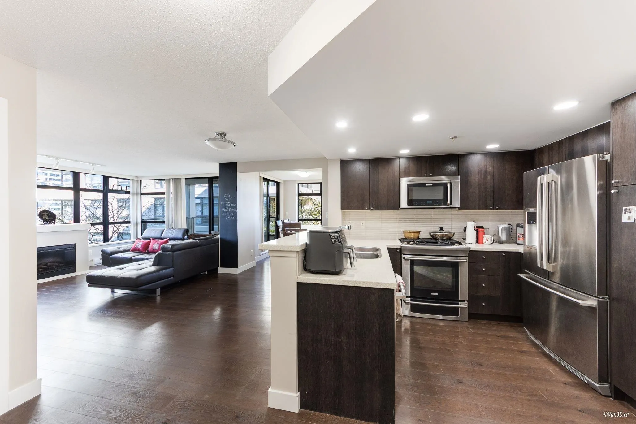 503 8180 Lansdowne Road