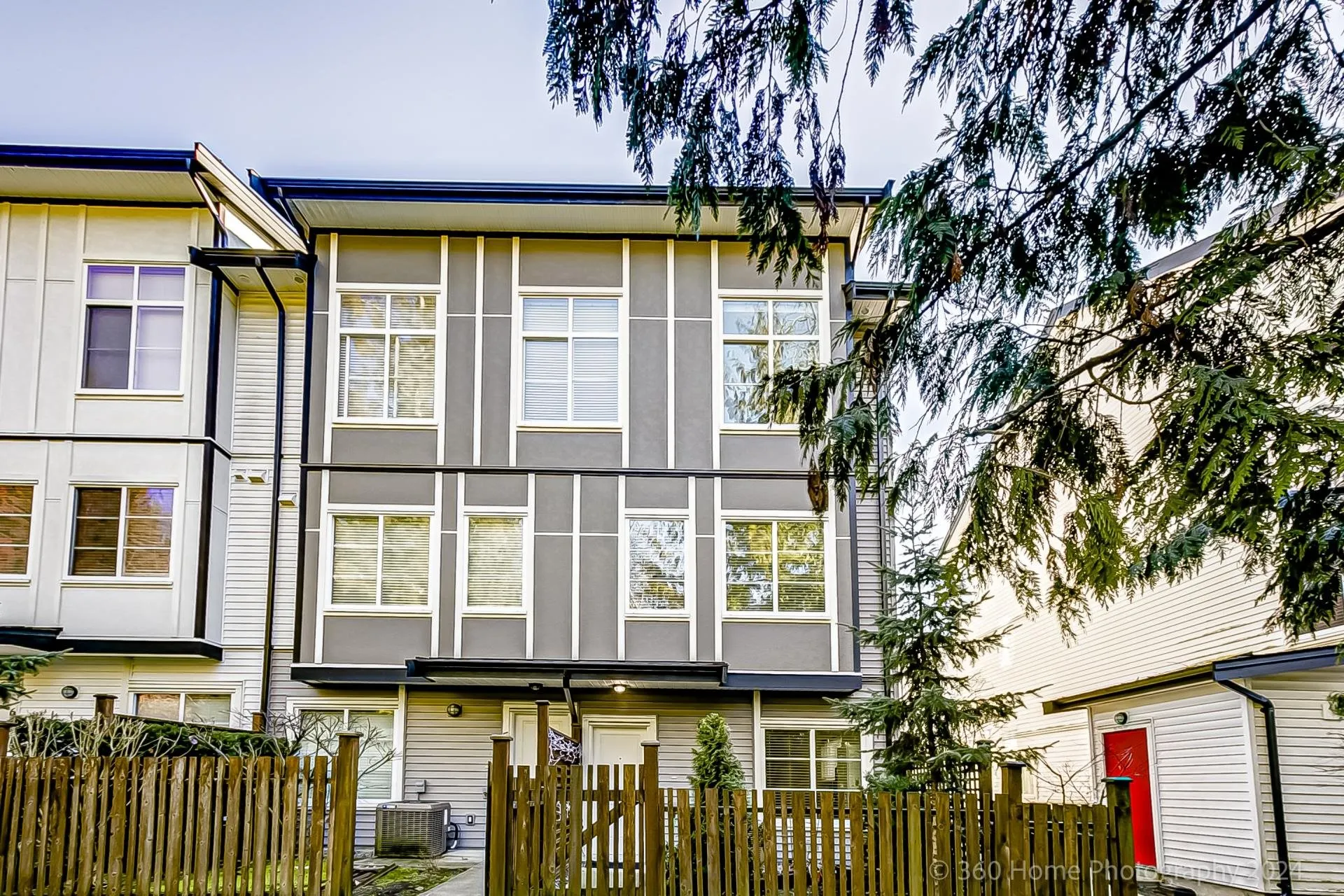 58 5867 129 Street