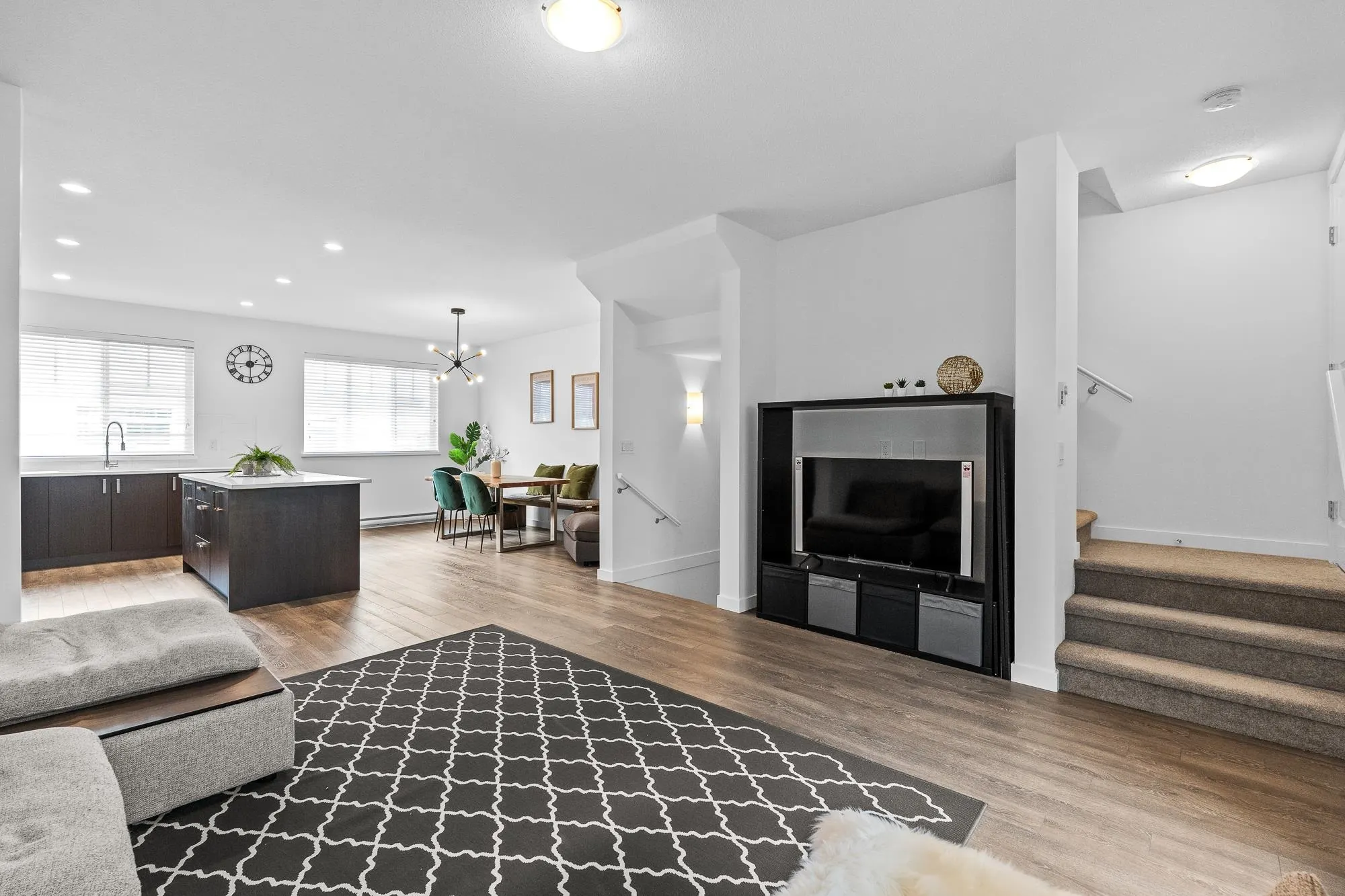 111 15850 85 Avenue