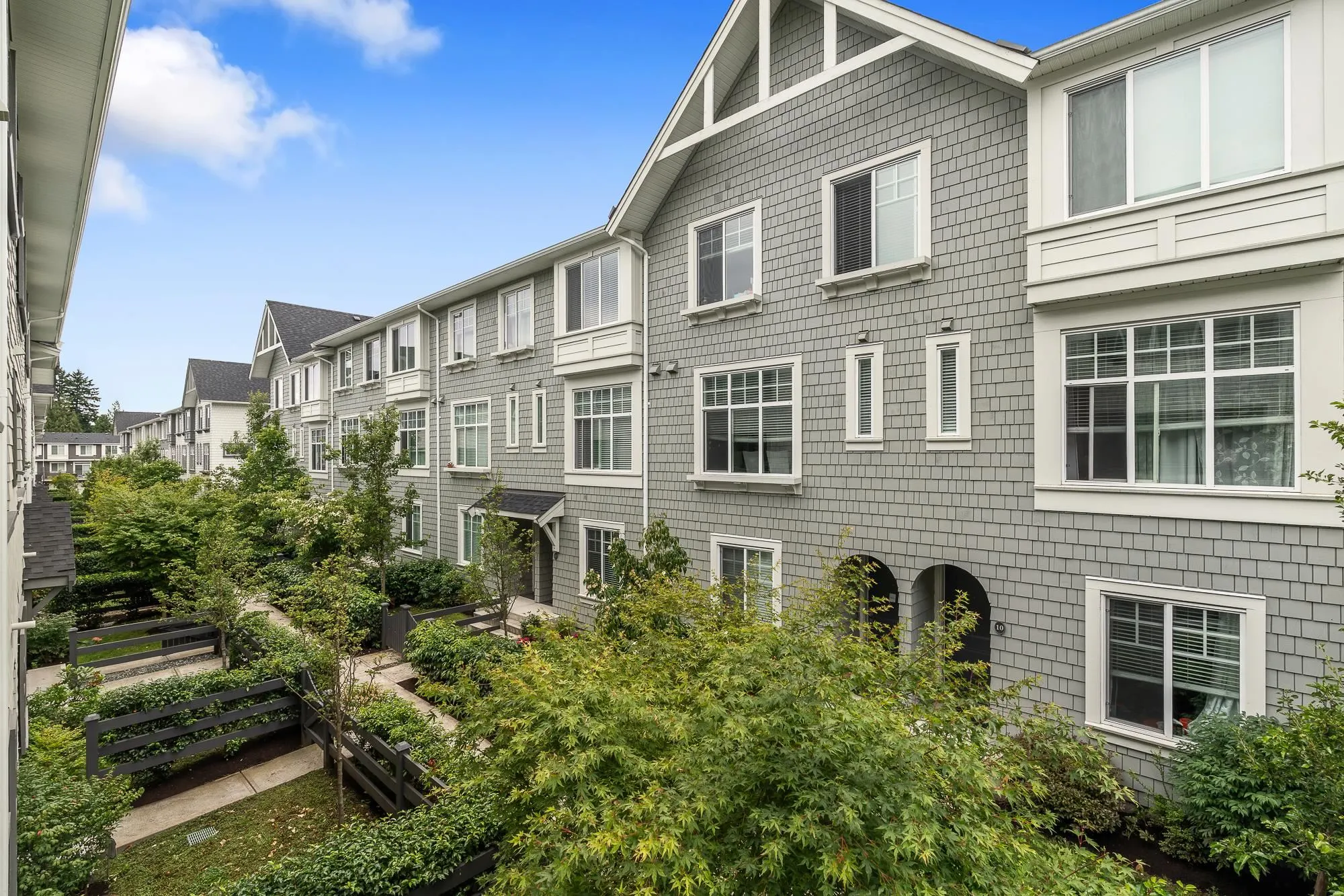 111 15850 85 Avenue