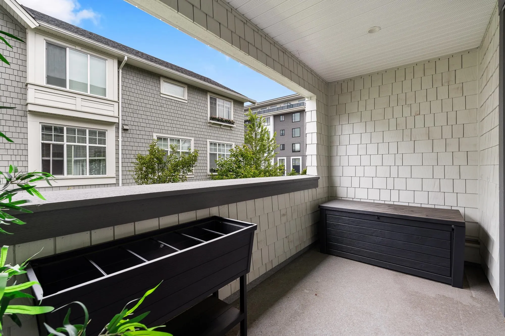 111 15850 85 Avenue