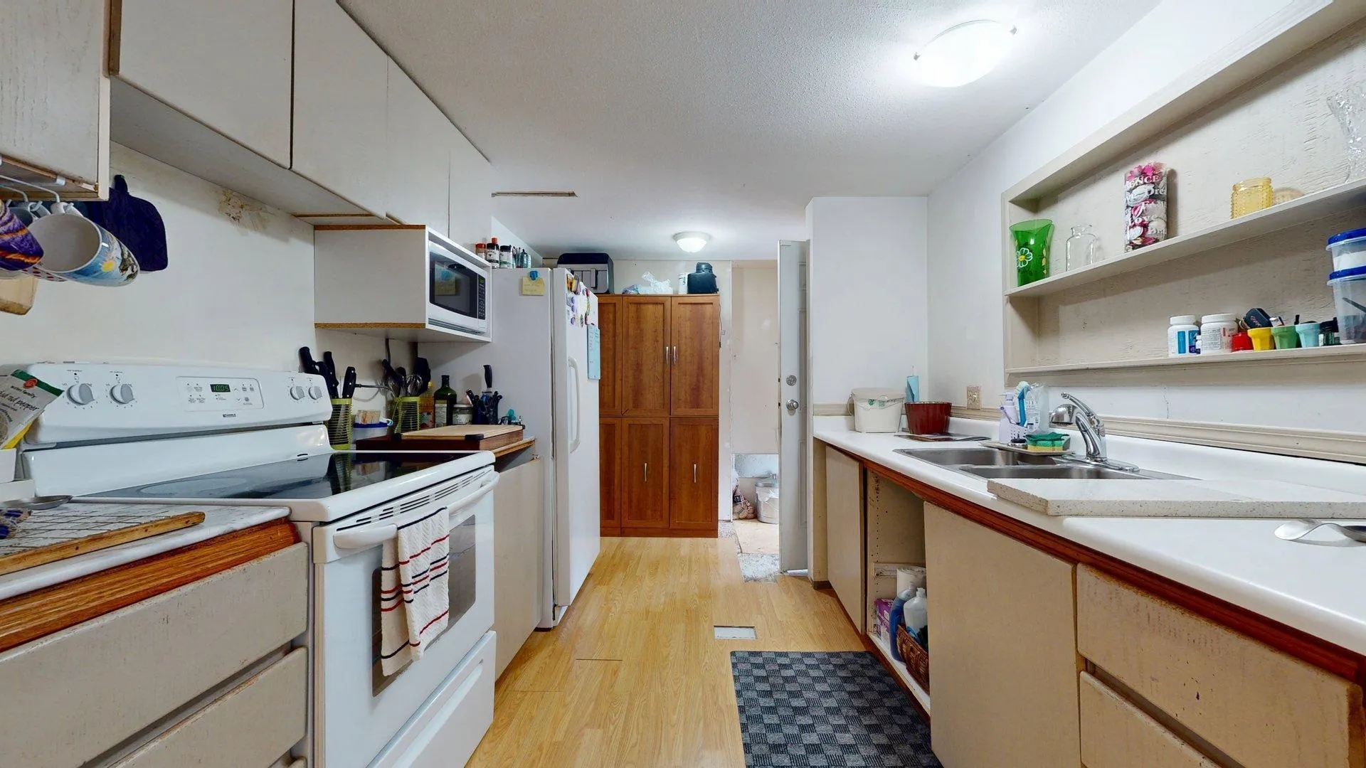 144 1830 Mamquam Road