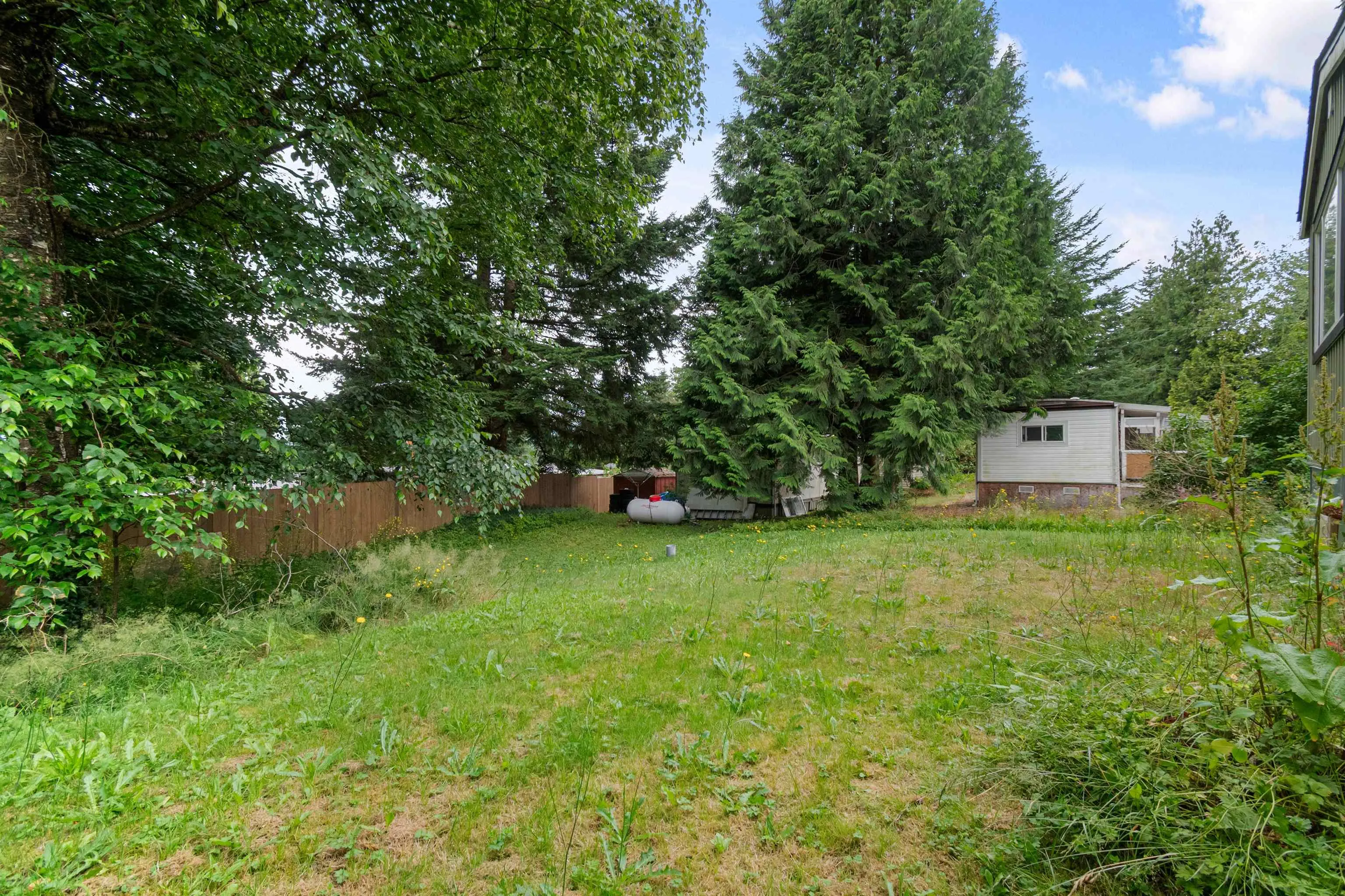 78 43201 Lougheed Highway