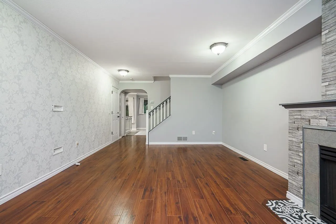 23 18883 65 Avenue