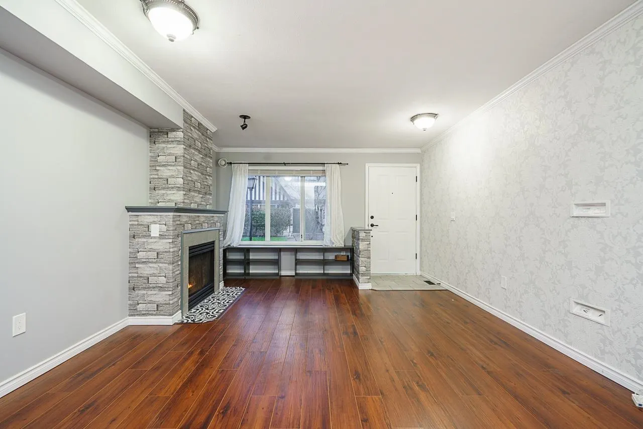 23 18883 65 Avenue
