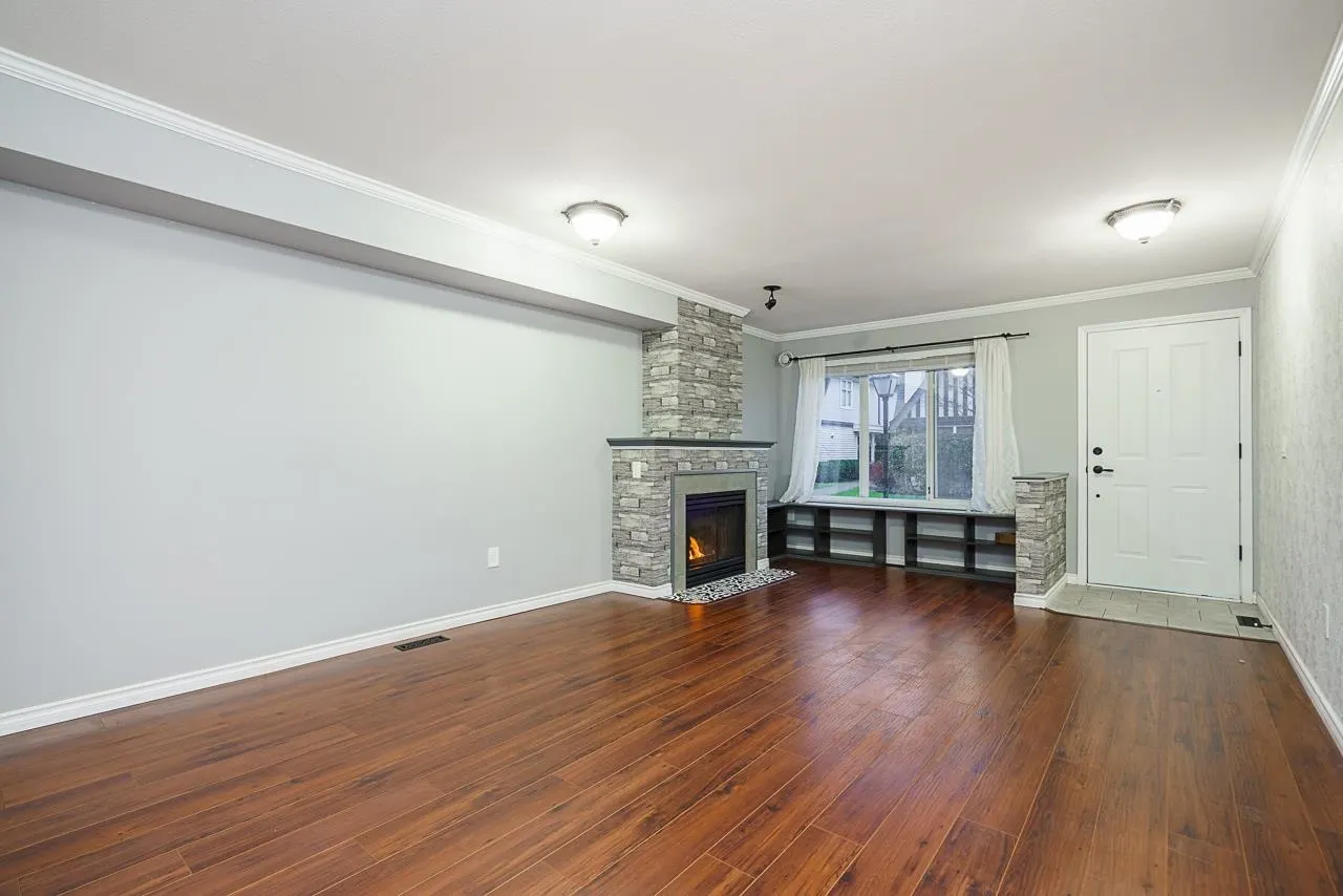 23 18883 65 Avenue