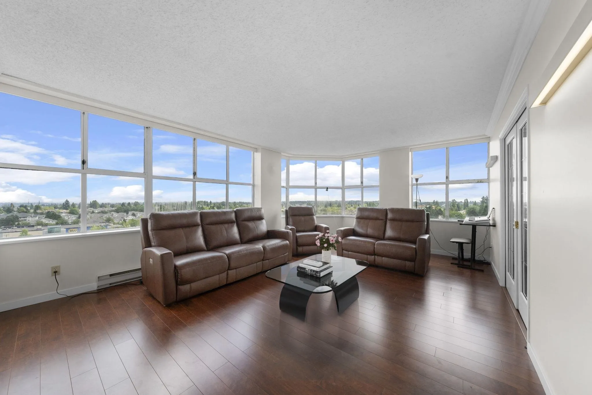 1002 11920 80 Avenue