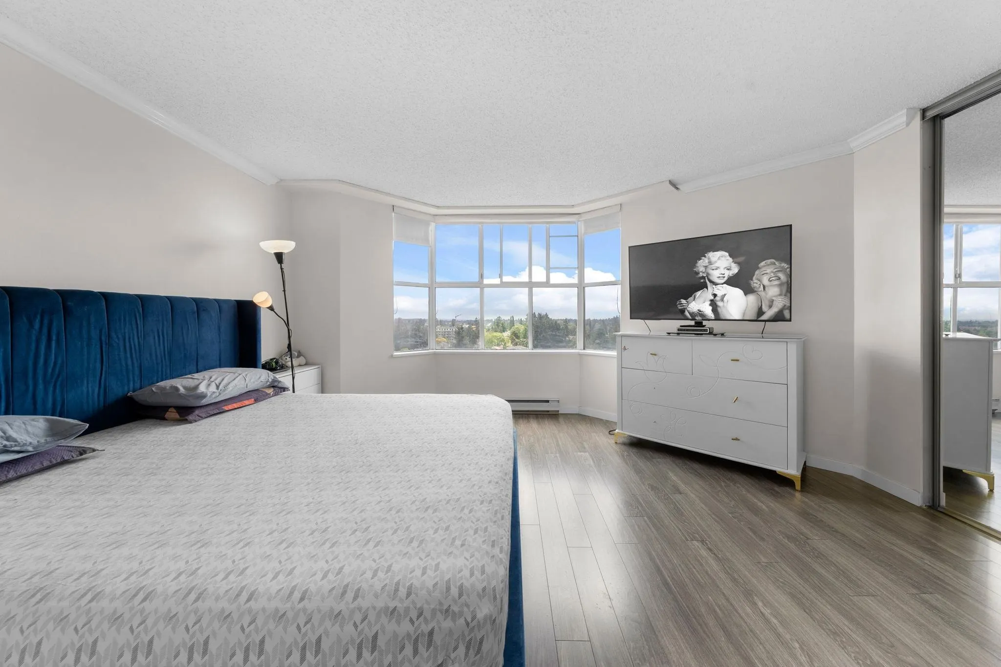 1002 11920 80 Avenue