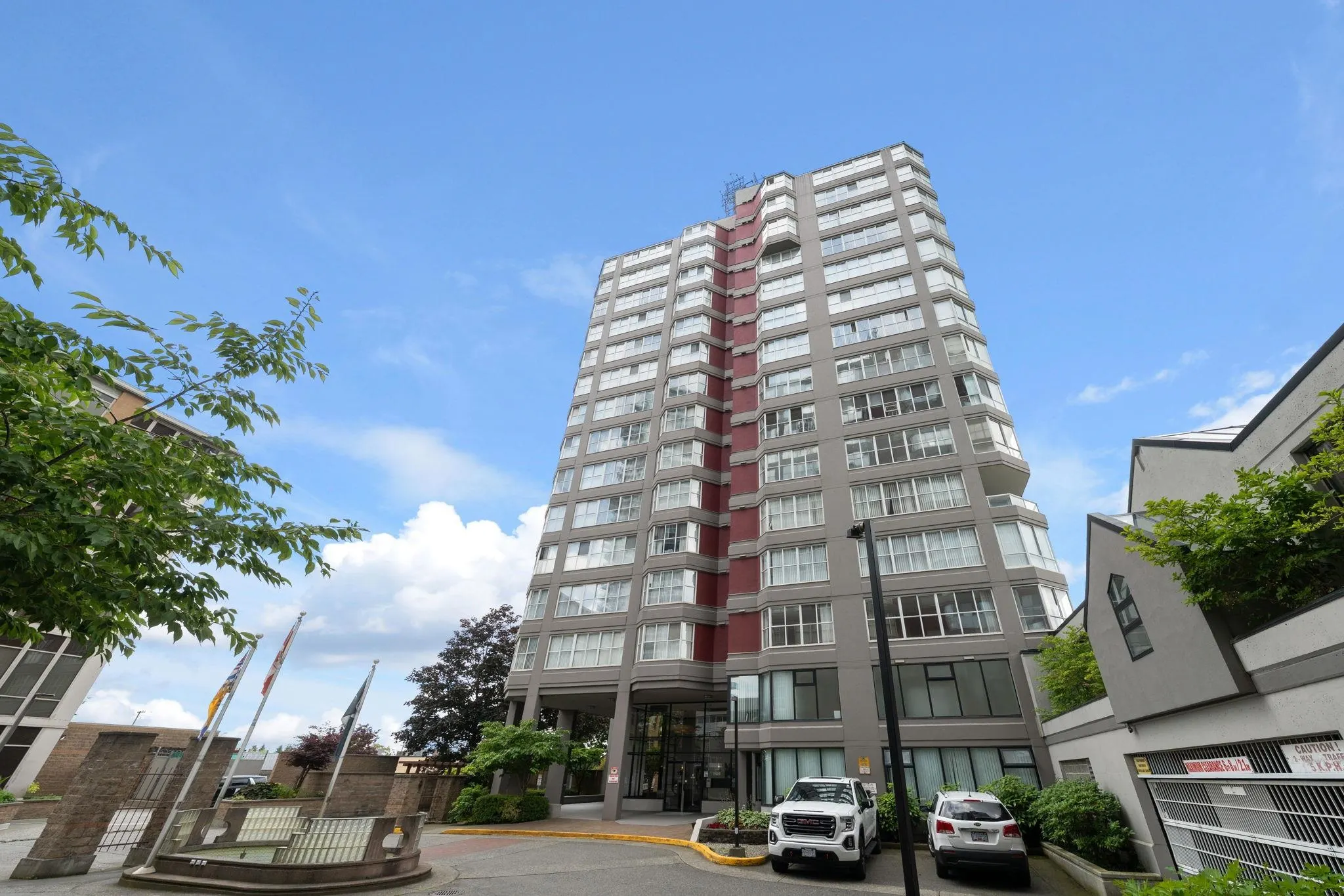 1002 11920 80 Avenue