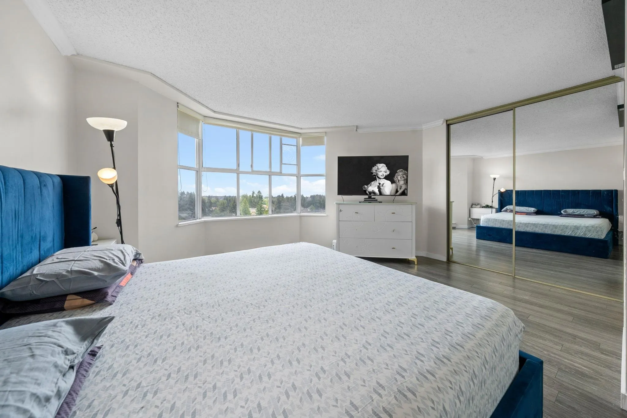 1002 11920 80 Avenue