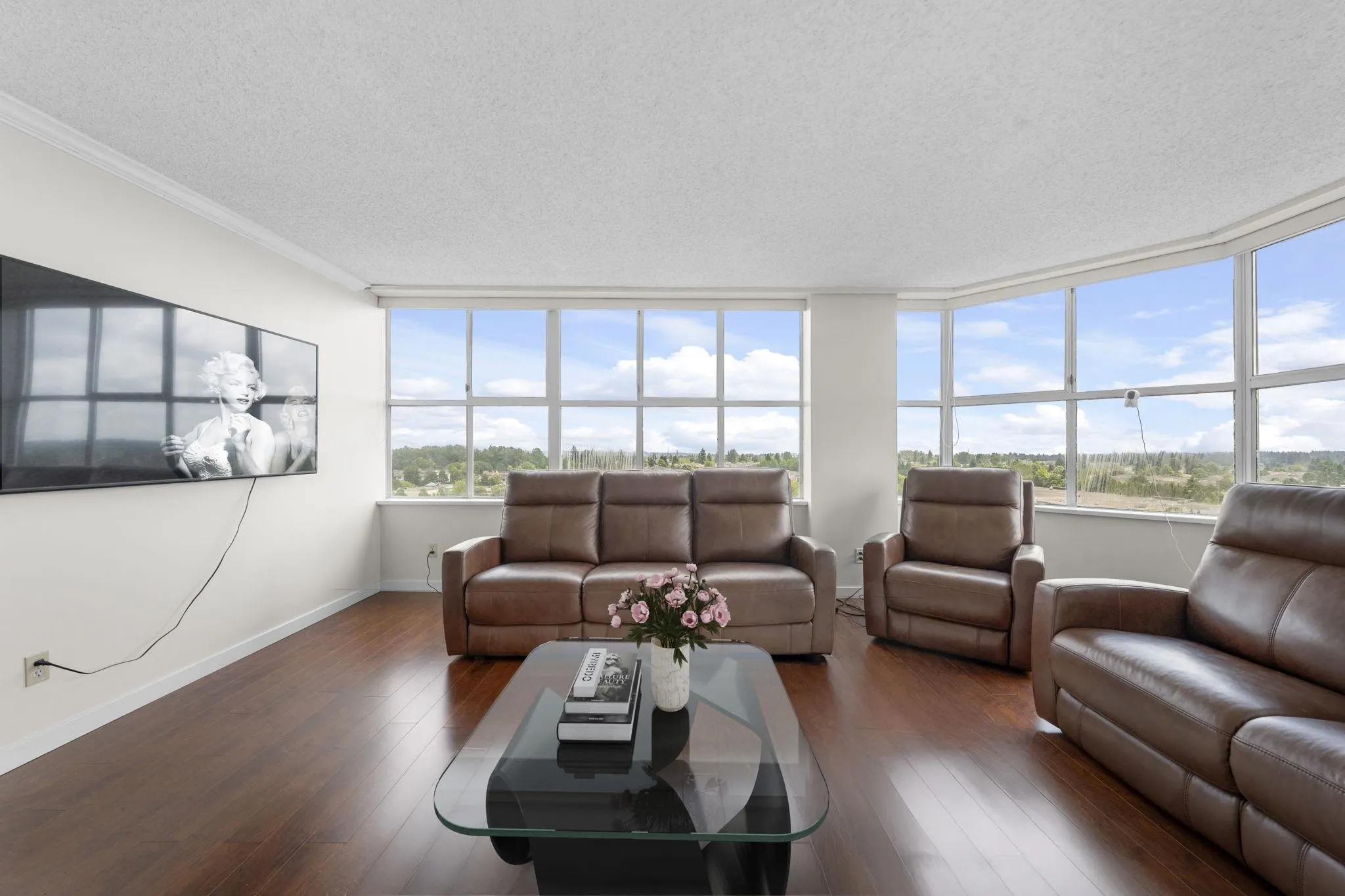 1002 11920 80 Avenue