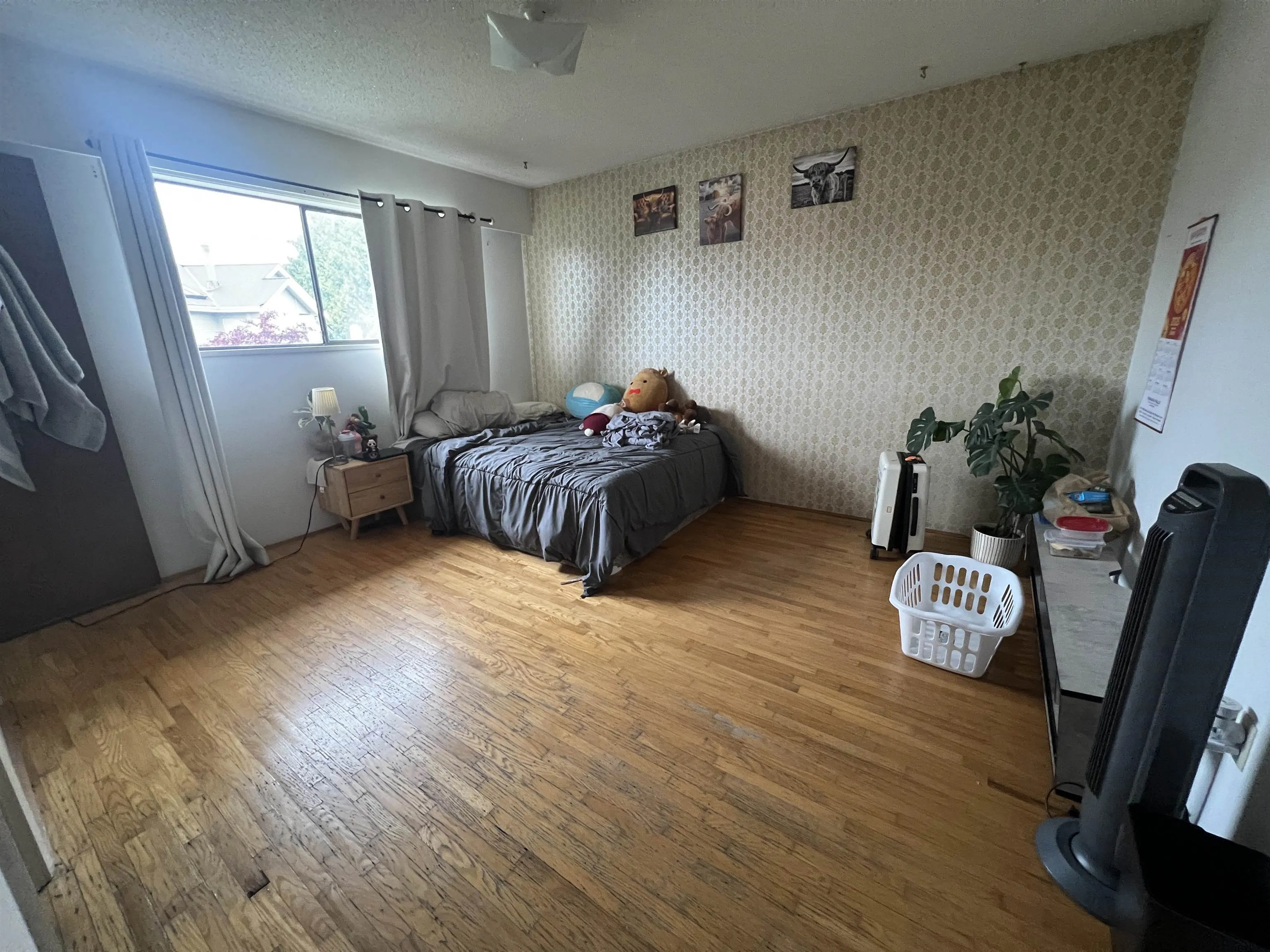 8491 No.4 Road