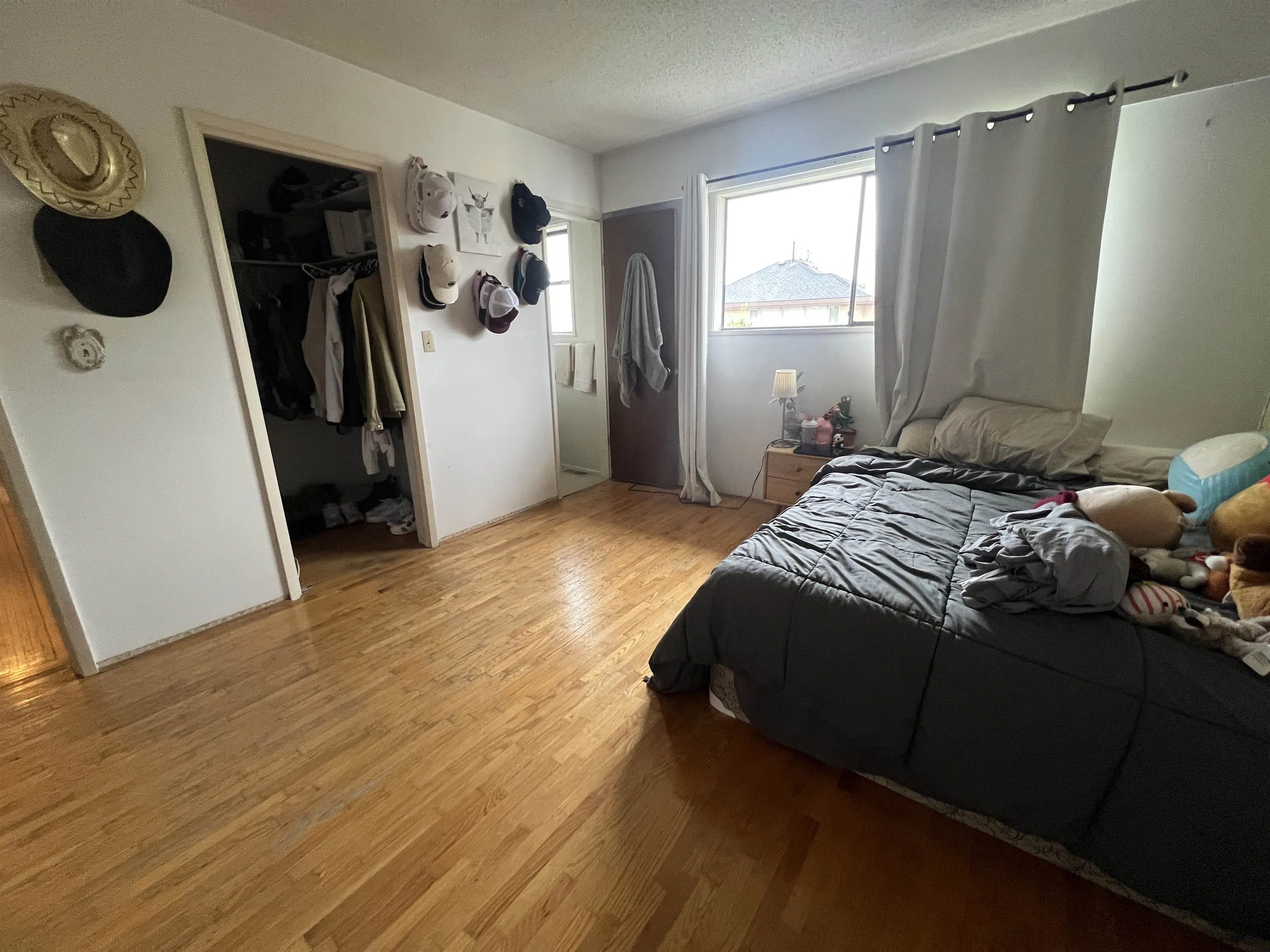 8491 No.4 Road