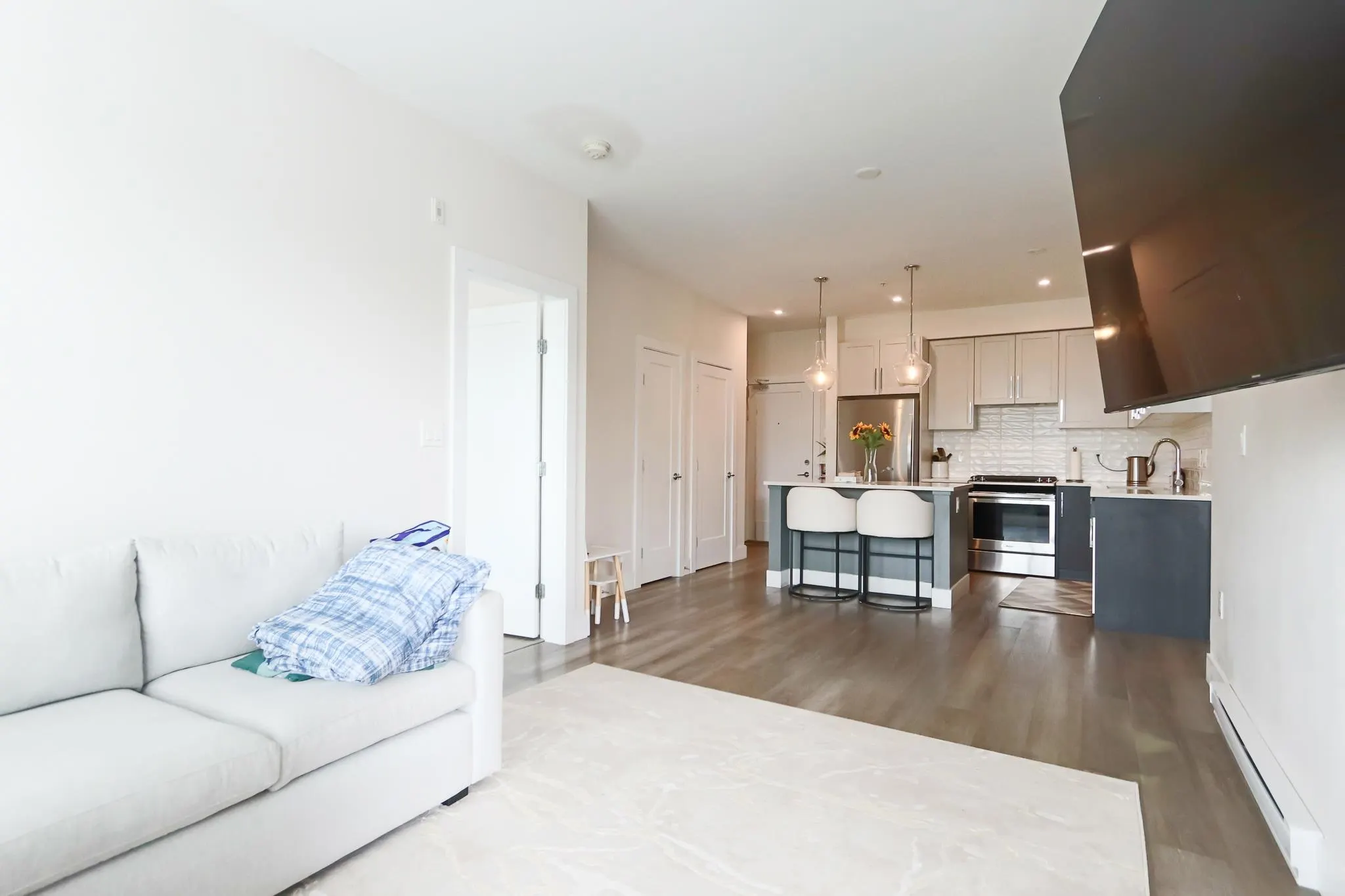 310 32838 Ventura Avenue