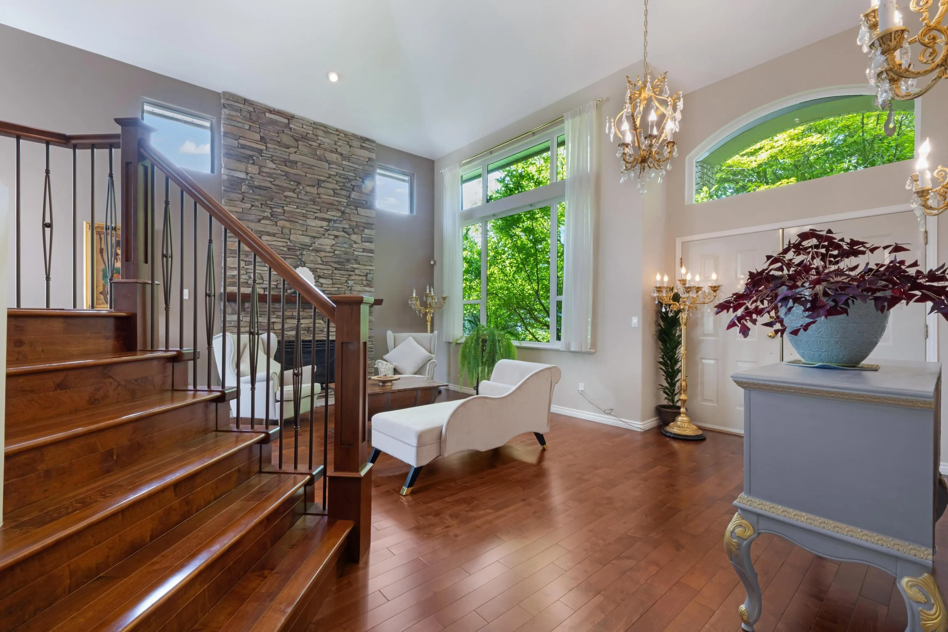 6 Linden Street