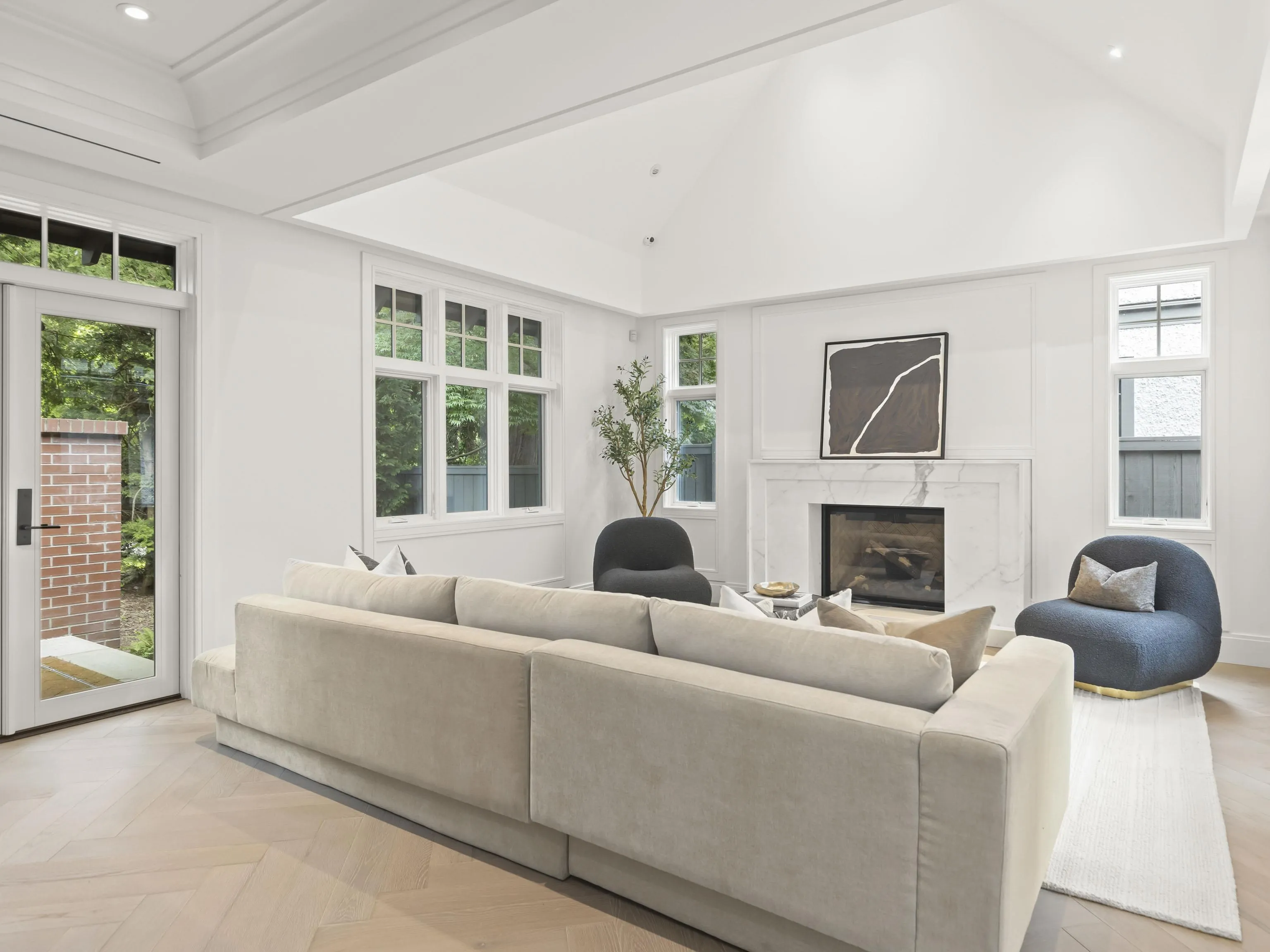 2062 SW Marine Drive