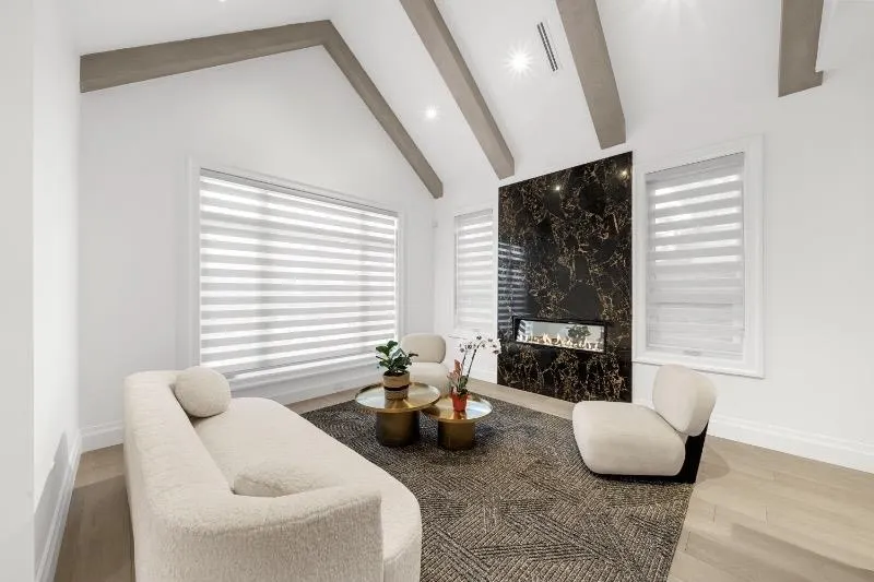 6559 Azure Road