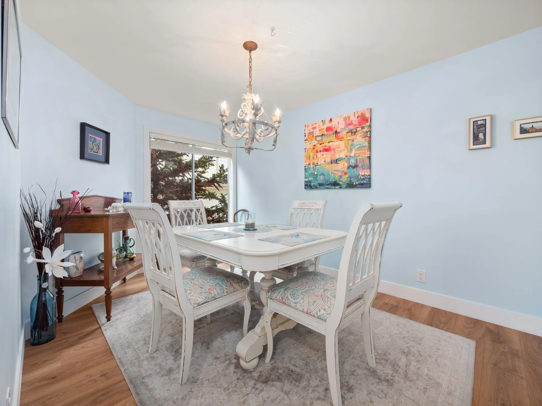 104 1327 Best Street