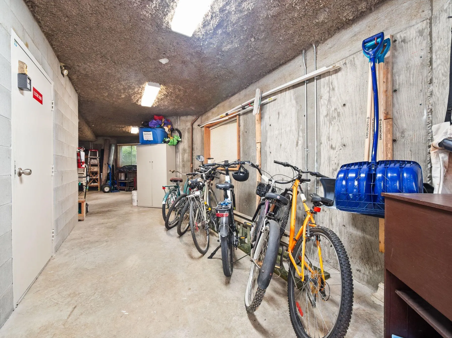 104 1327 Best Street