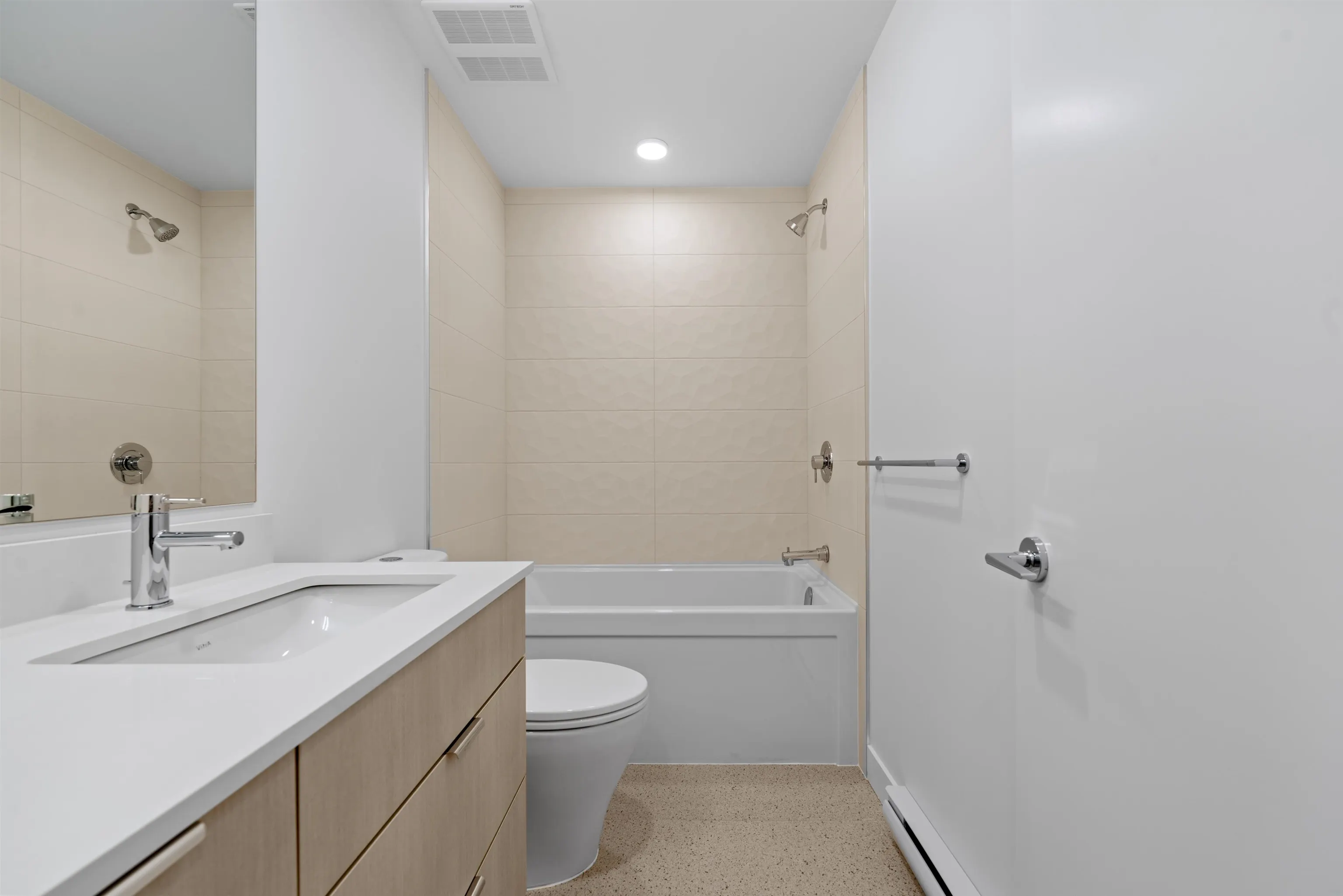 410 2499 Rabbit Drive