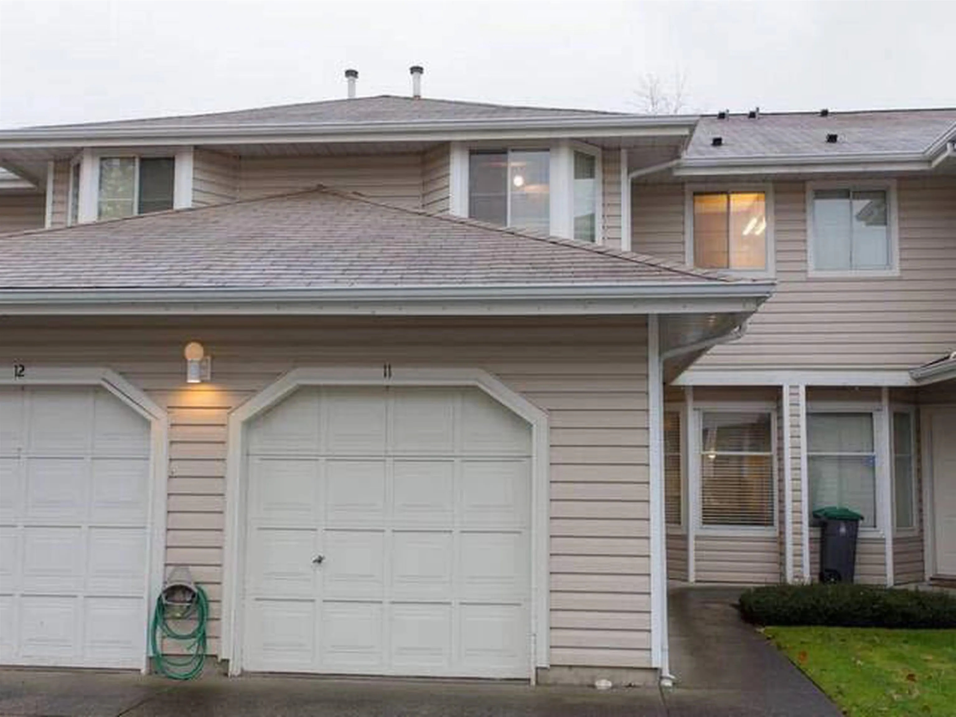 11 10038 155 Street
