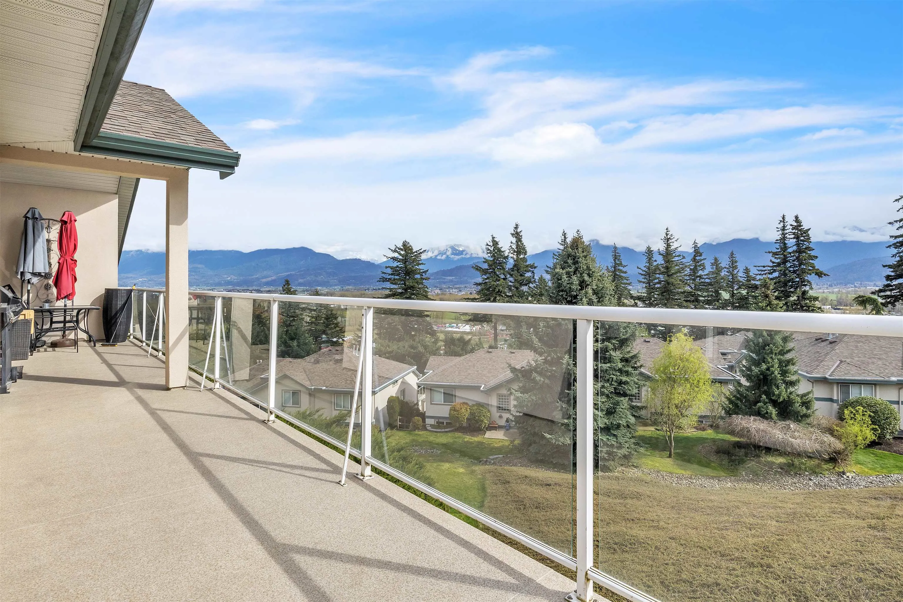 35 8590 Sunrise Drive