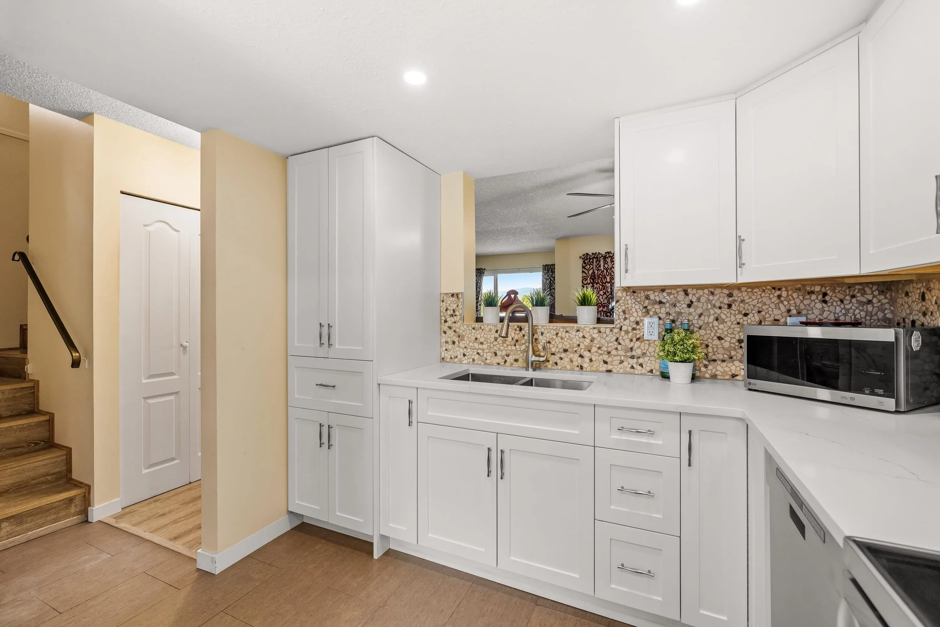 424 Lehman Place