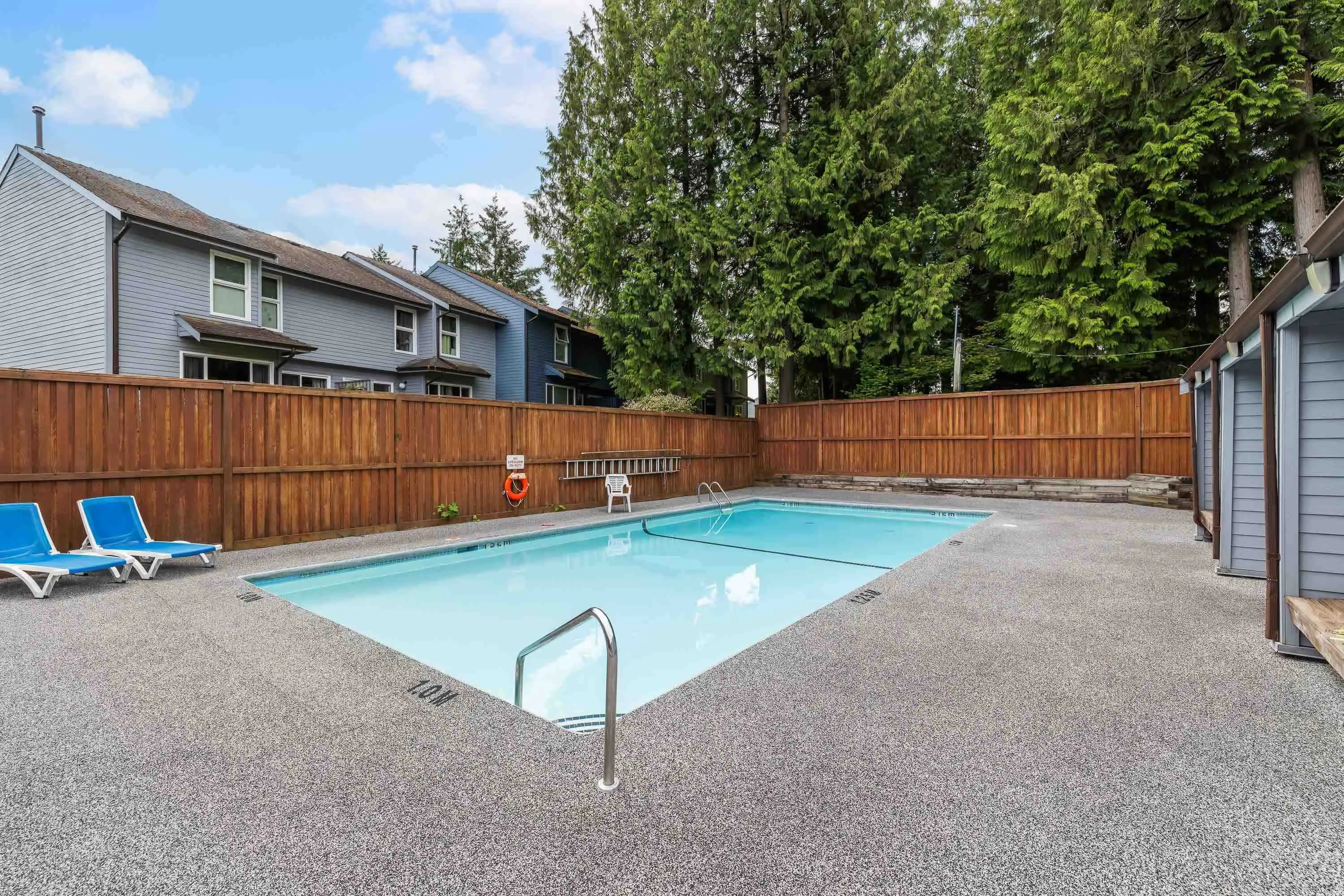 424 Lehman Place