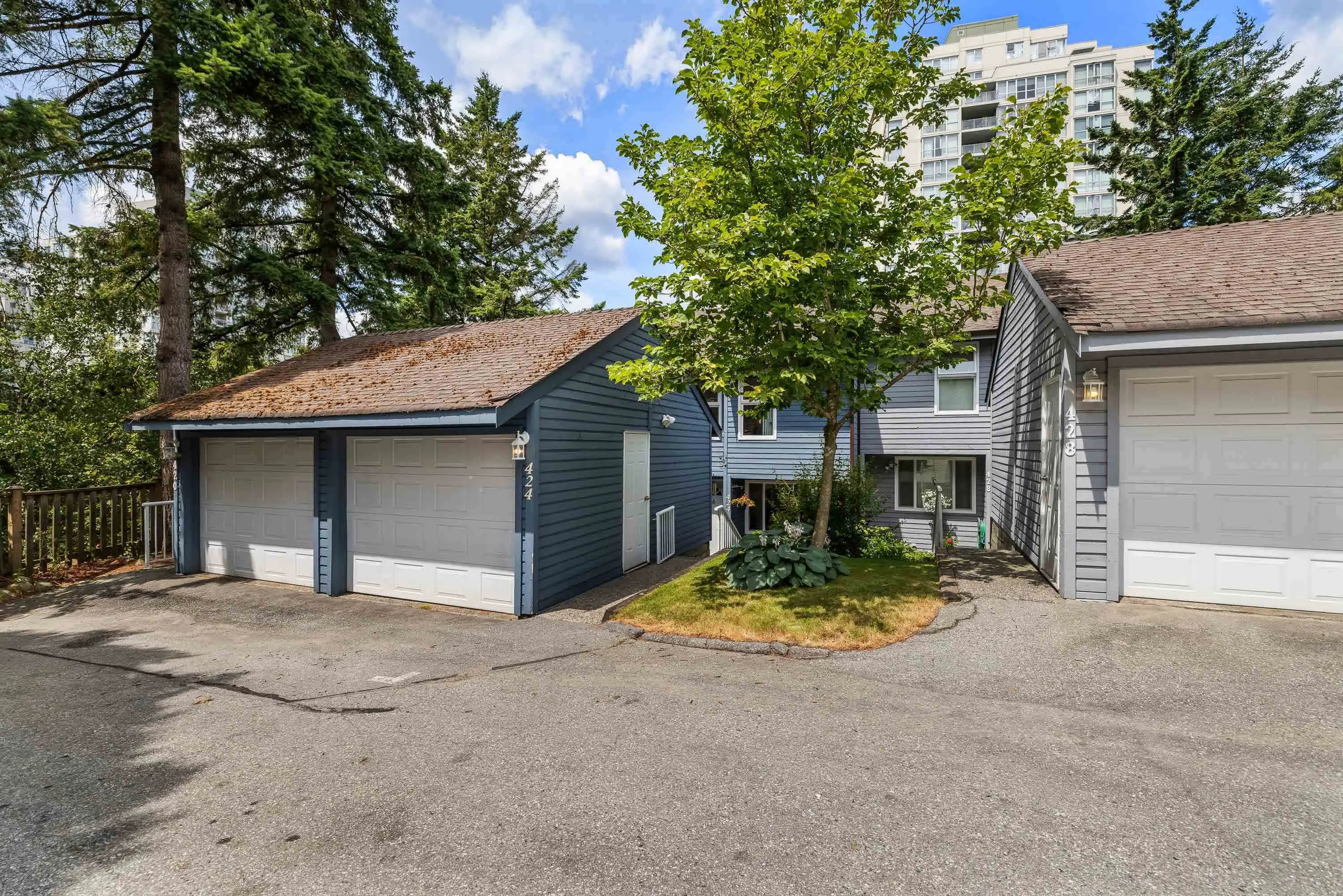 424 Lehman Place