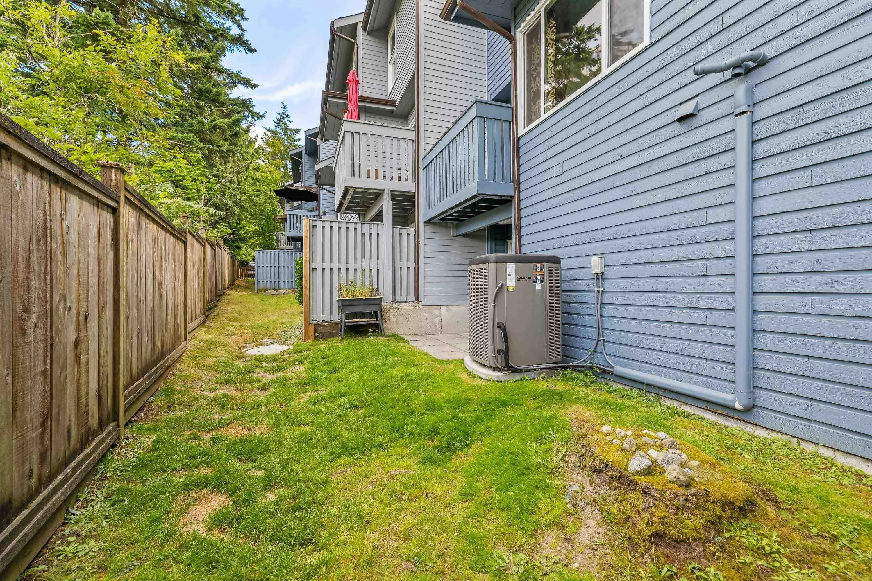 424 Lehman Place