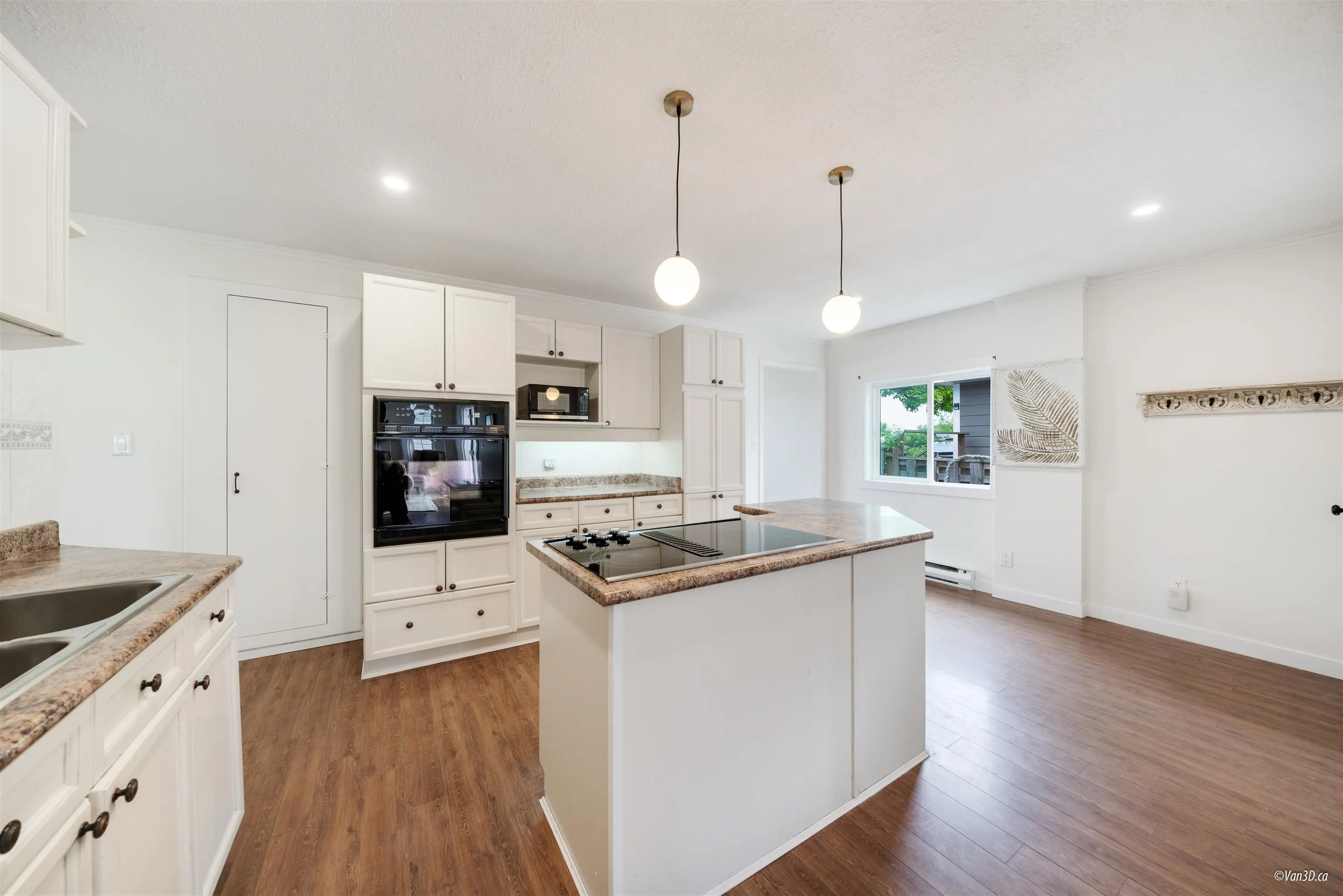 51 Catalina Crescent