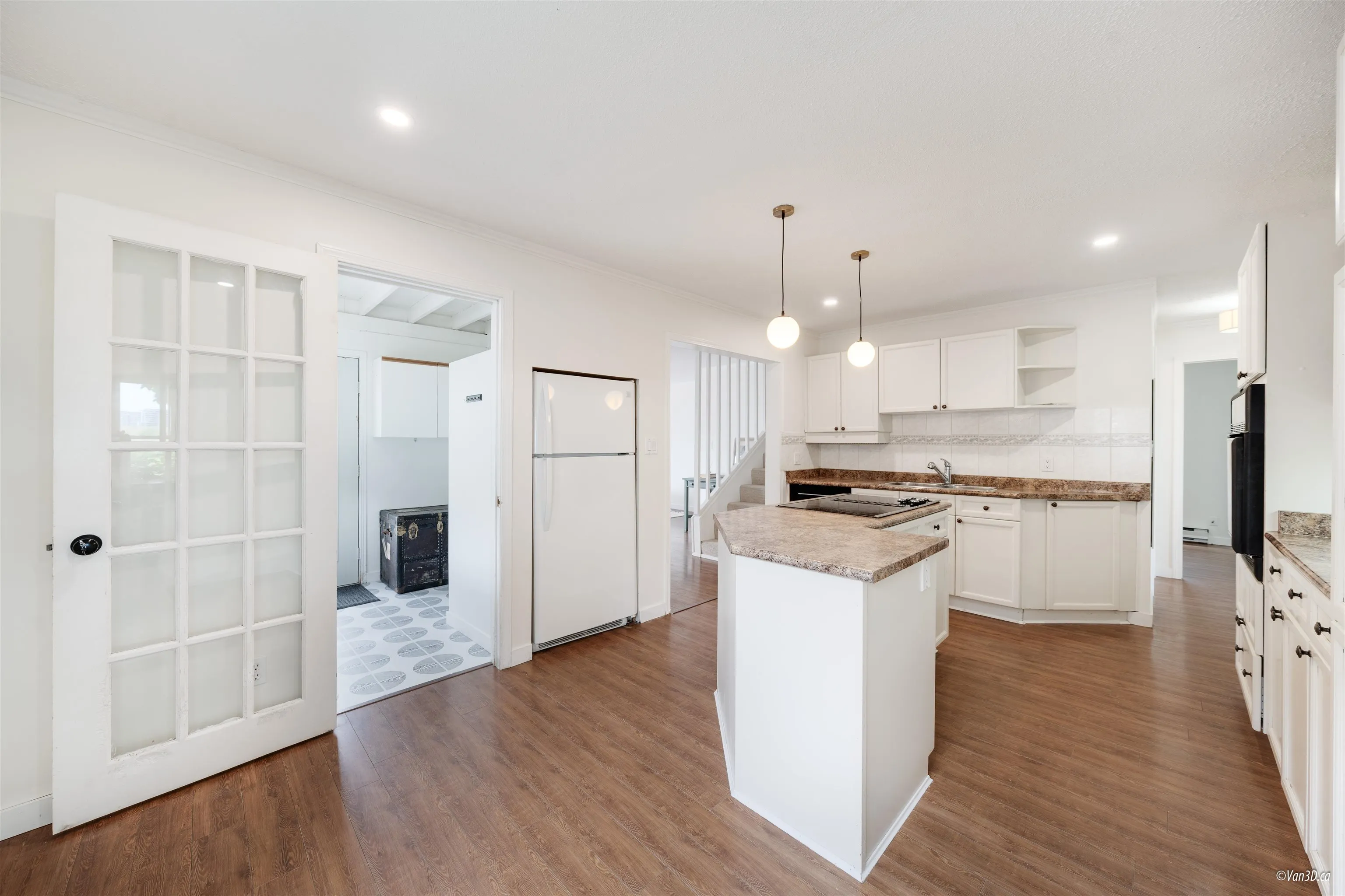 51 Catalina Crescent