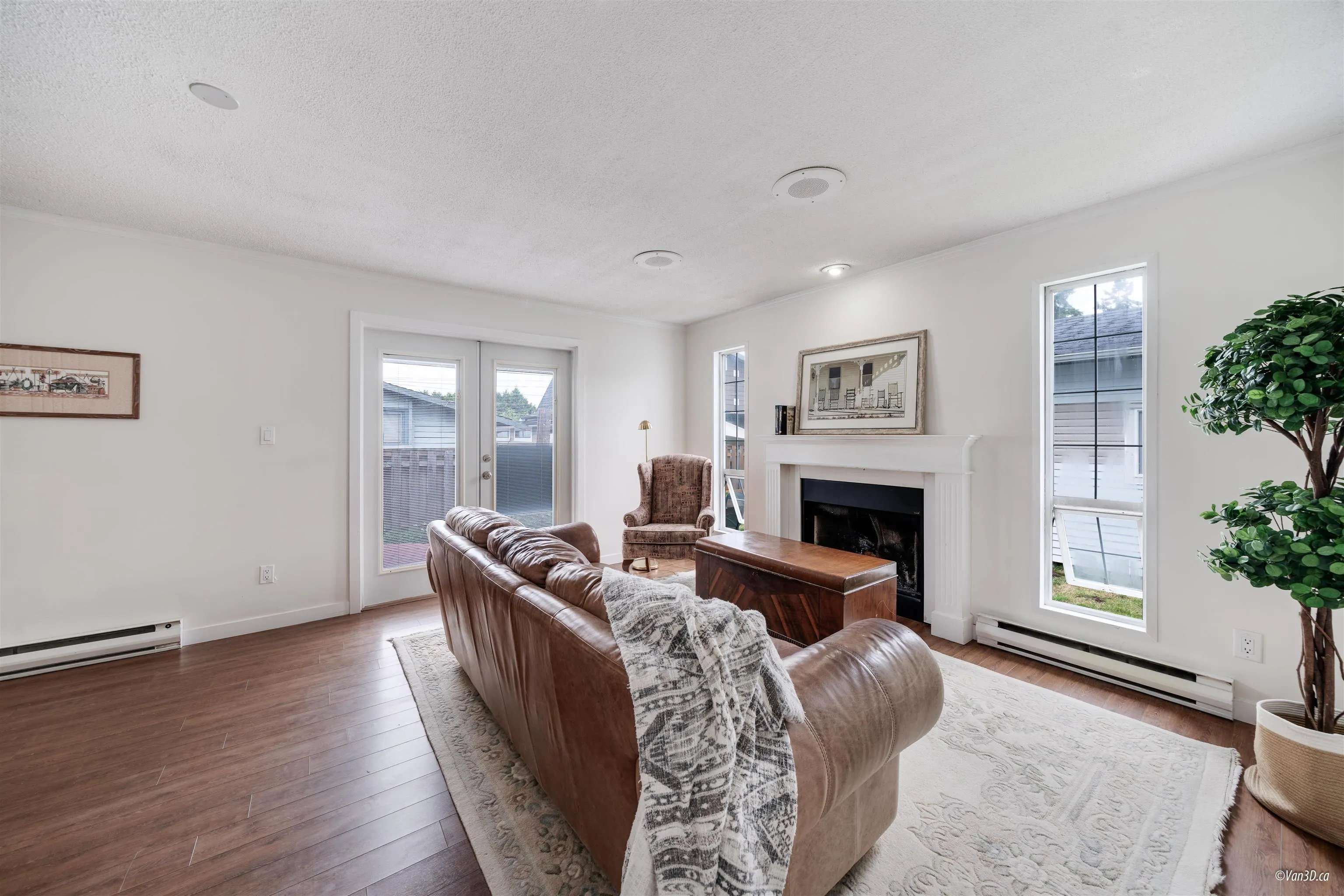 51 Catalina Crescent