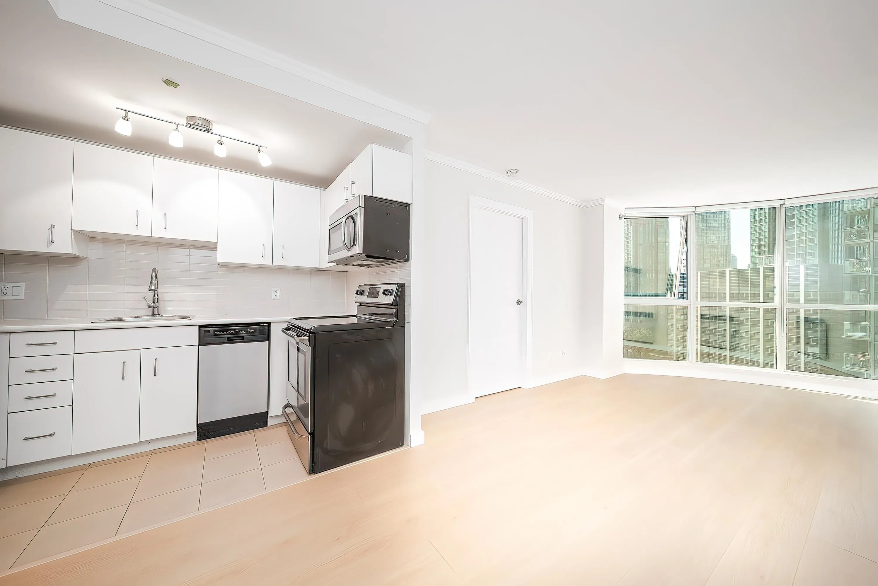 1708 555 Jervis Street