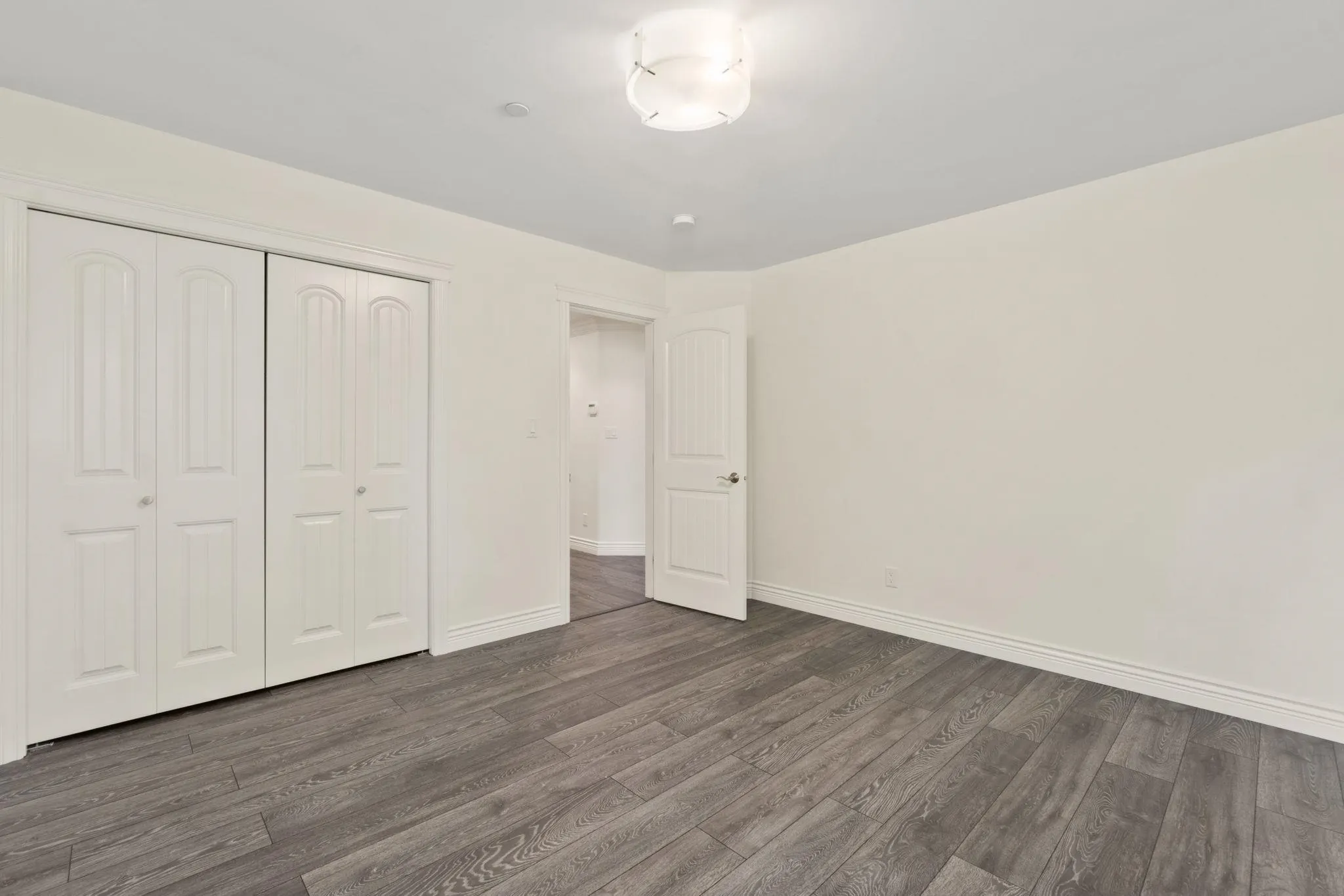 13668 North Bluff Road