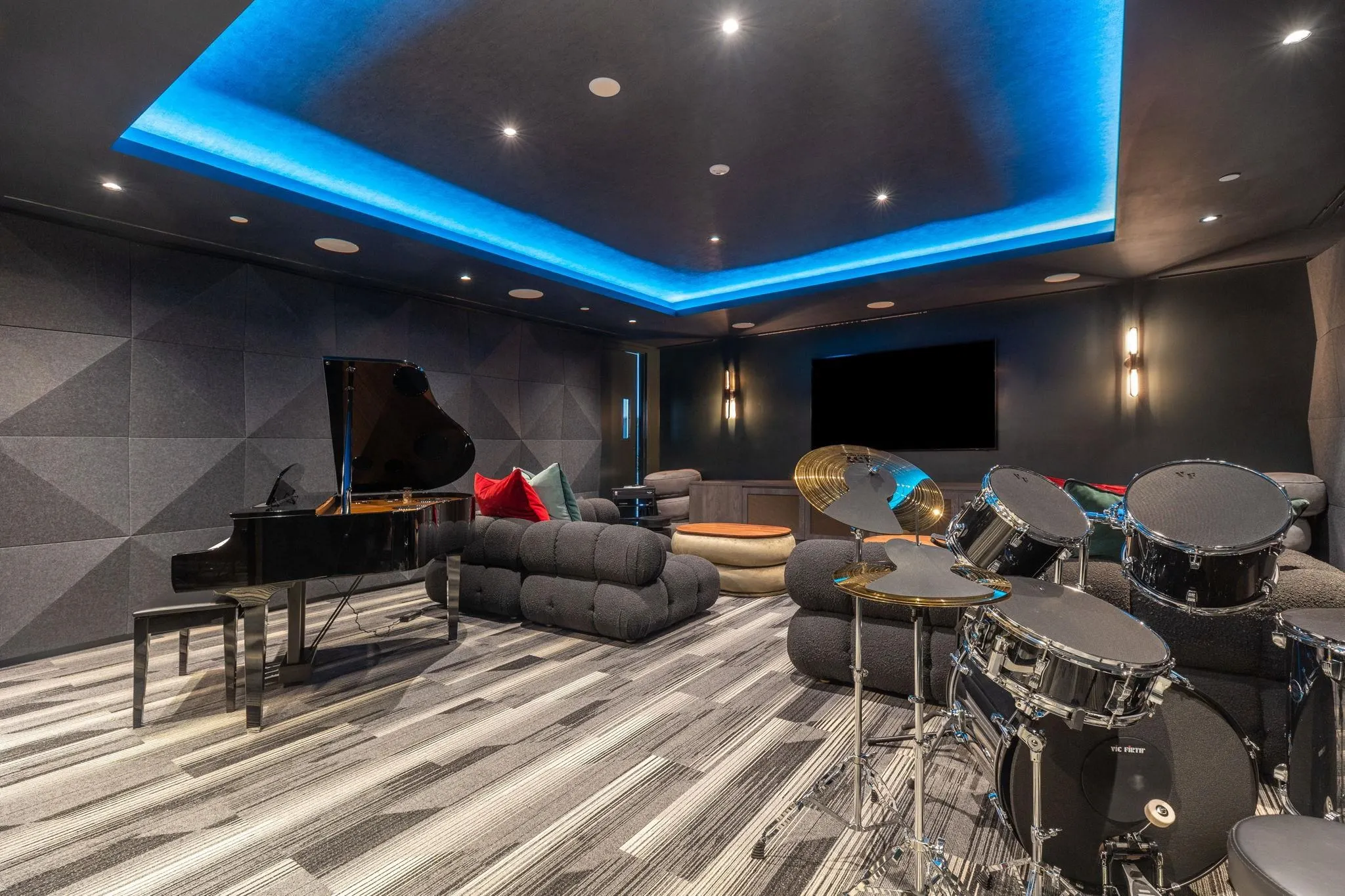 408 6811 Pearson Way