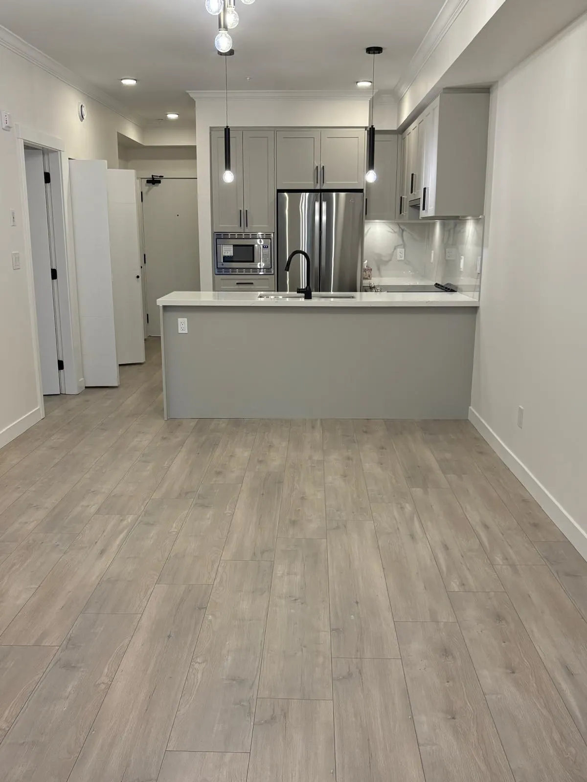 208 12109 223 Street