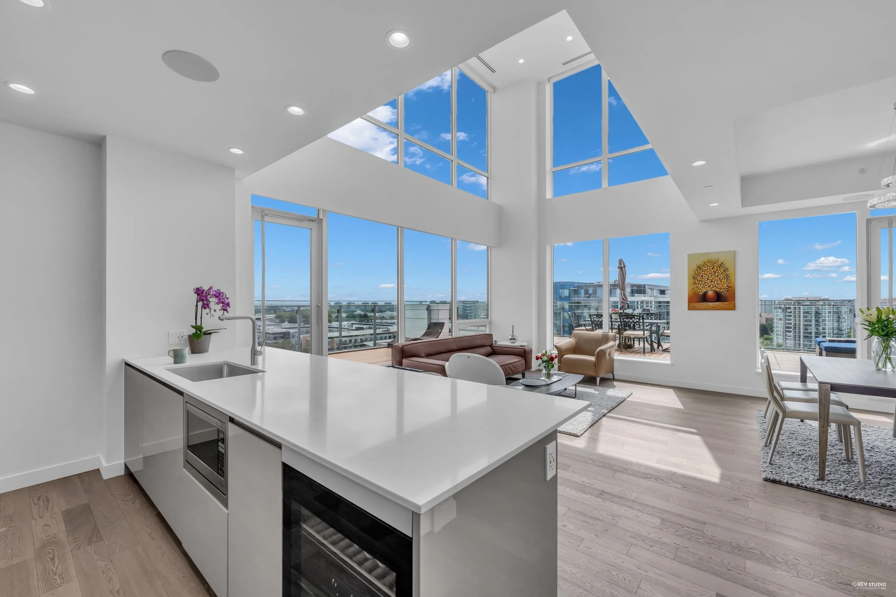 1204 6855 Pearson Way
