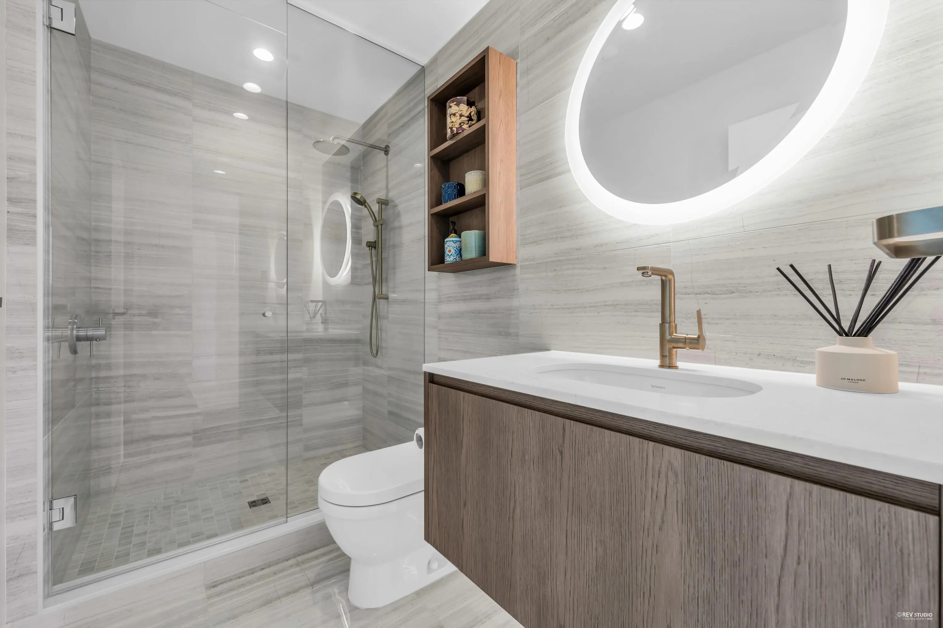 1204 6855 Pearson Way