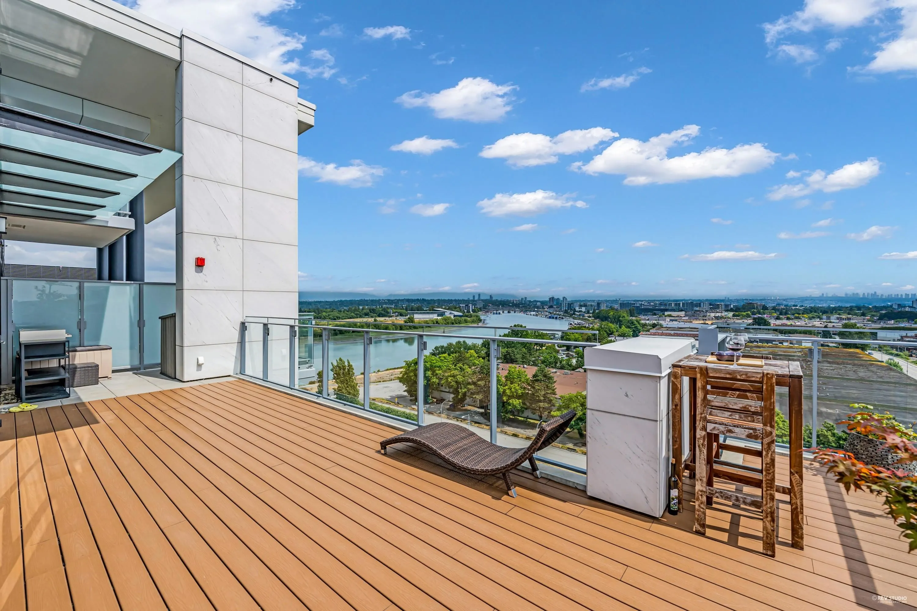1204 6855 Pearson Way