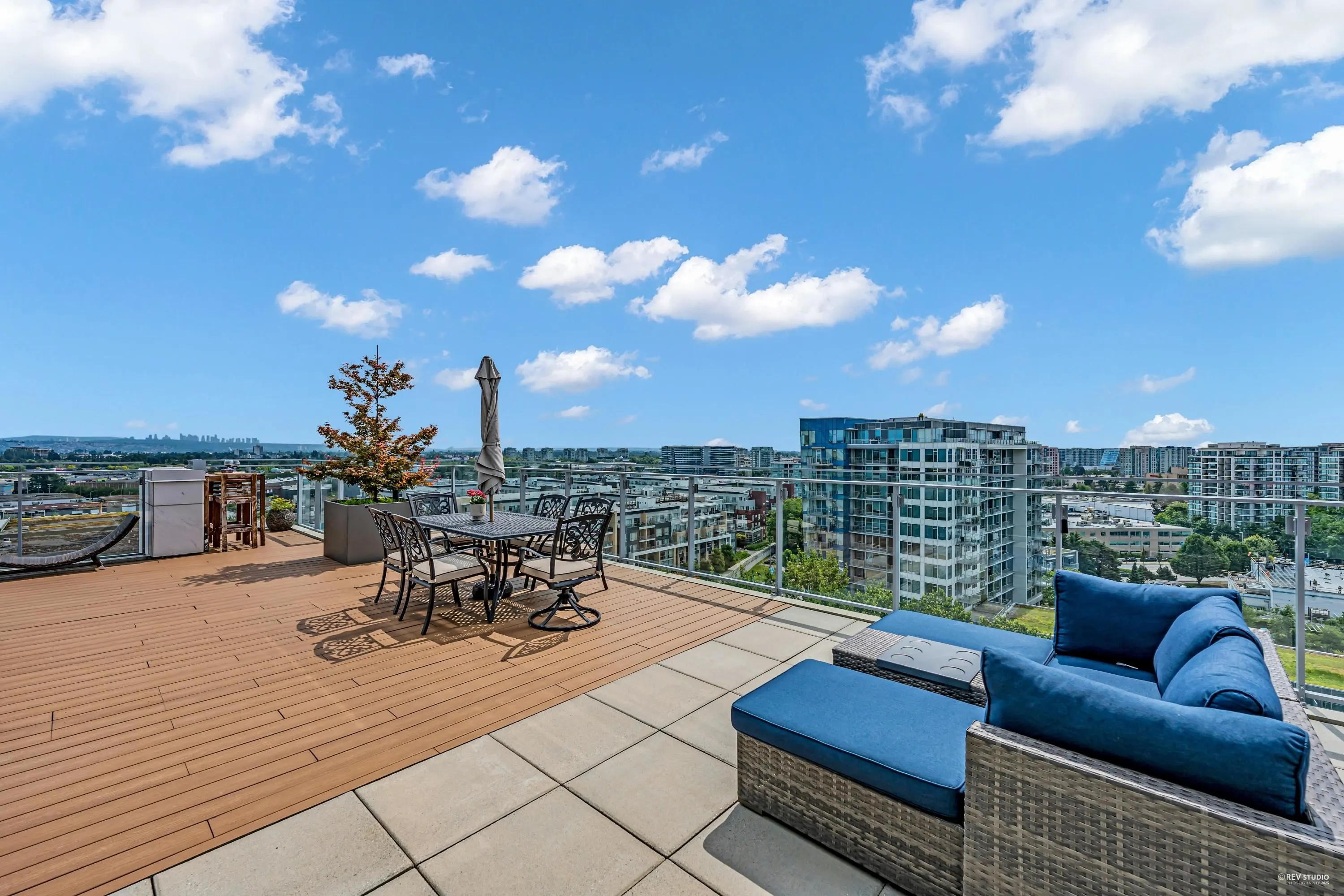 1204 6855 Pearson Way