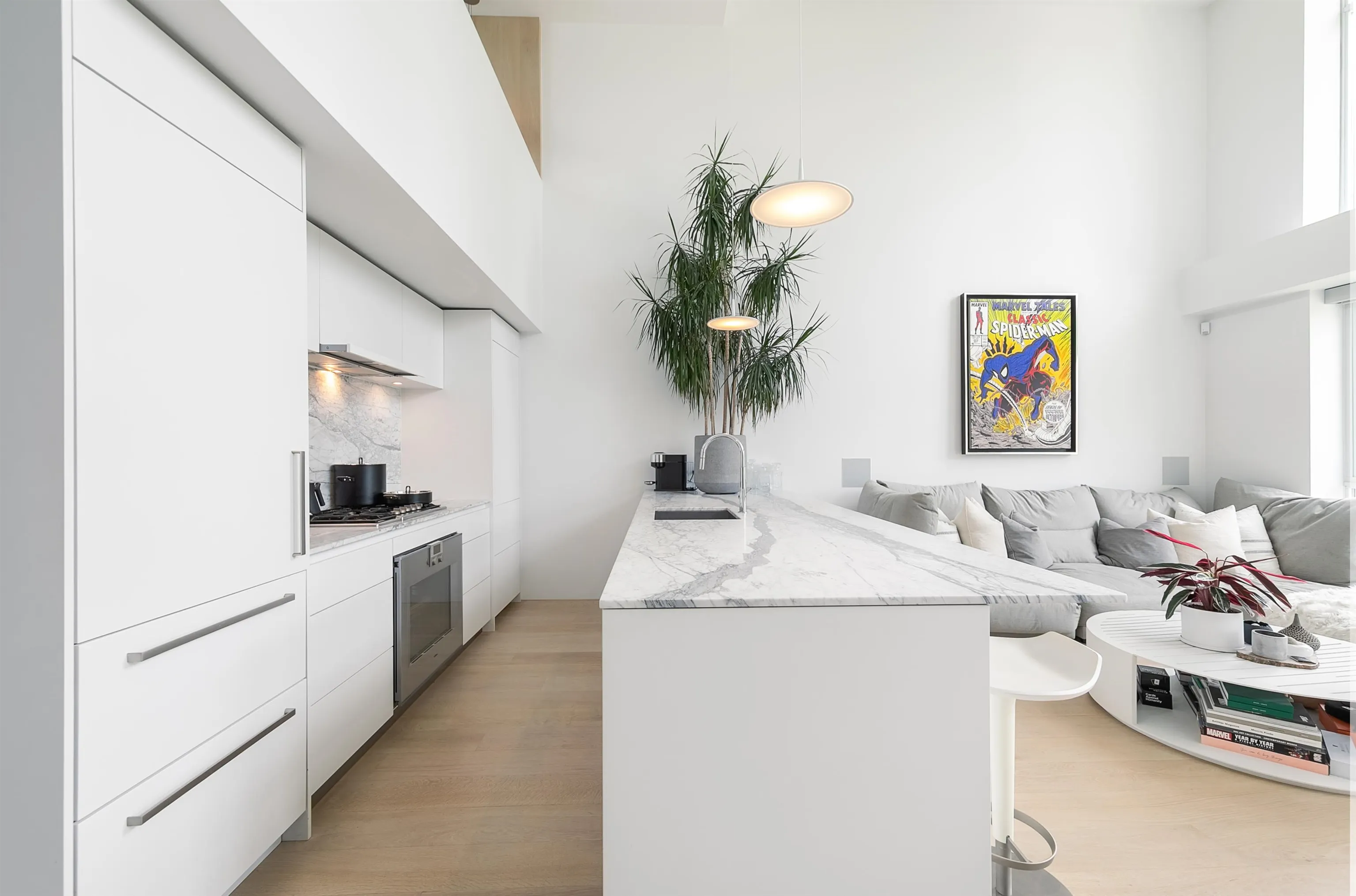 307 29 Smithe Mews