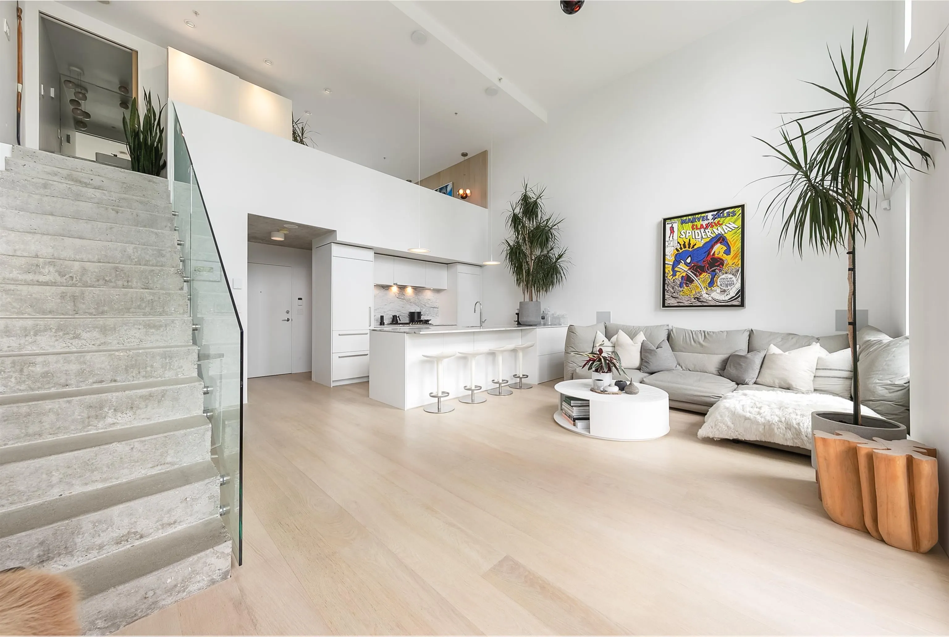 307 29 Smithe Mews